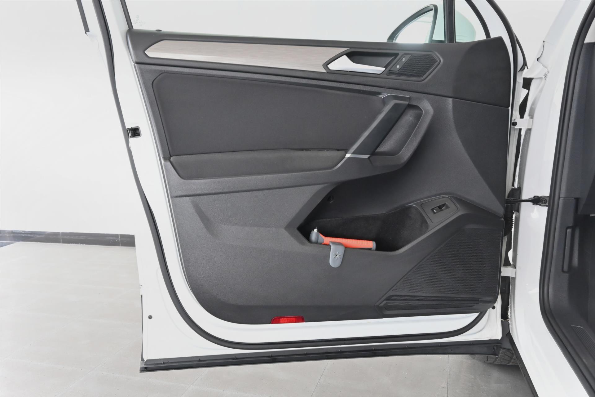 Hlavní fotografie vozu Volkswagen Tiguan Allspace 1,5 TSI 110 kW Comfortline Záruka až 5 let (28)