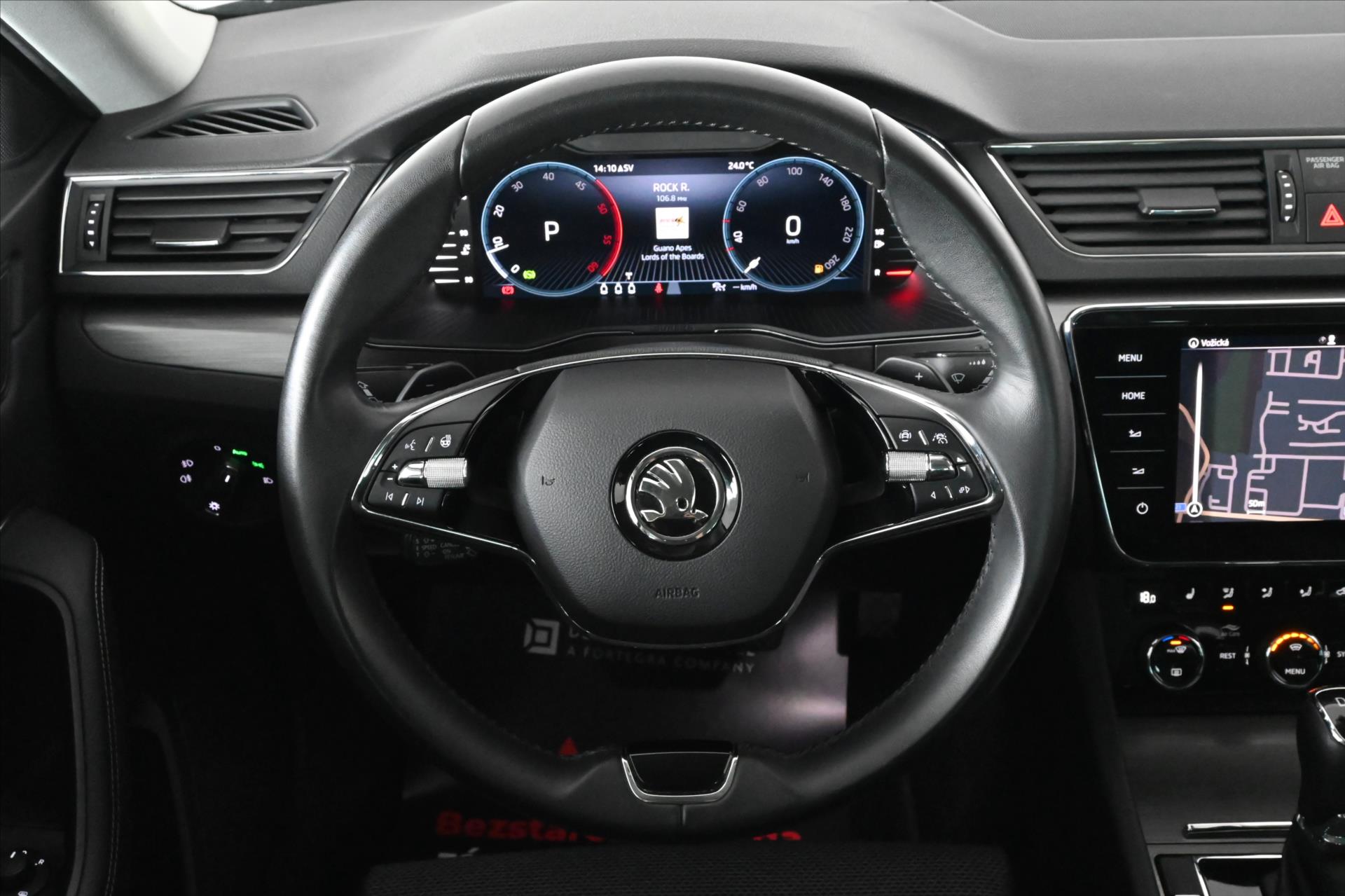 Hlavní fotografie vozu Škoda Superb 2,0 TDi 110kW DSG Style Záruka až 5 let (16)