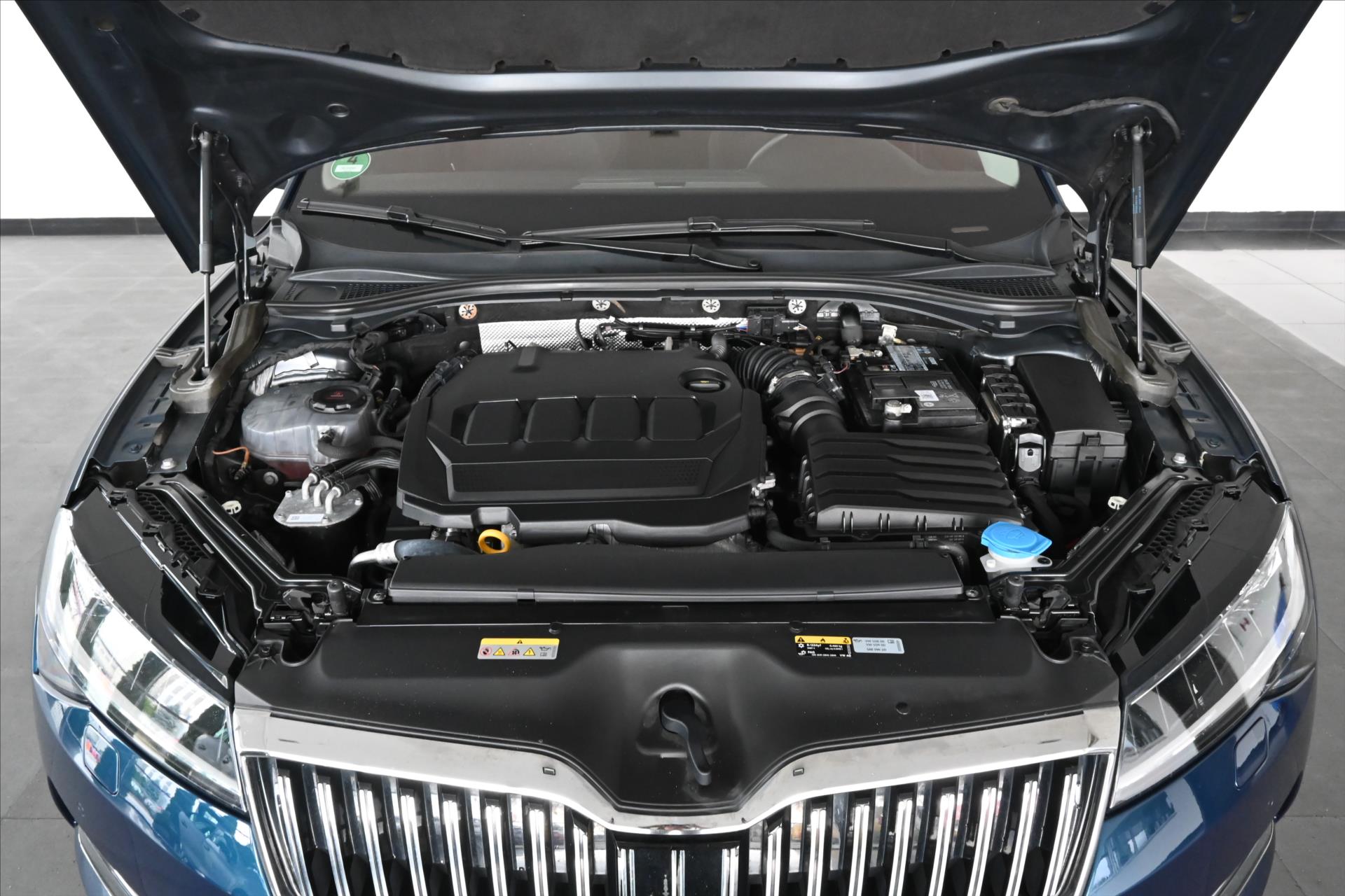 Hlavní fotografie vozu Škoda Superb 2,0 TDi 110kW DSG Style Záruka až 5 let (5)