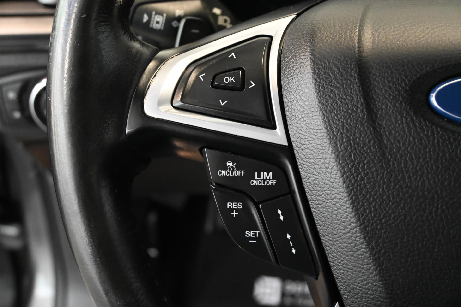 Hlavní fotografie vozu Ford Mondeo 2,0 EcoBlue 110 kW AT8 Titanium Záruka až 5 let (18)