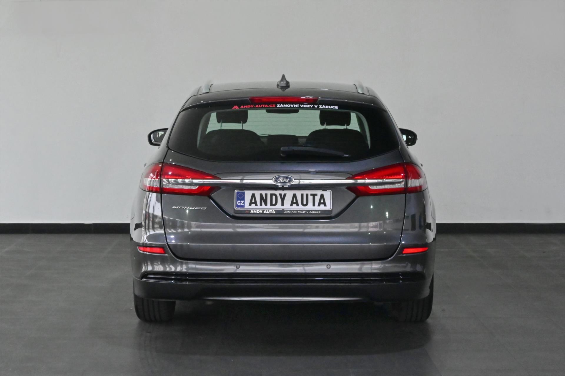 Hlavní fotografie vozu Ford Mondeo 2,0 EcoBlue 110 kW AT8 Titanium Záruka až 5 let (5)