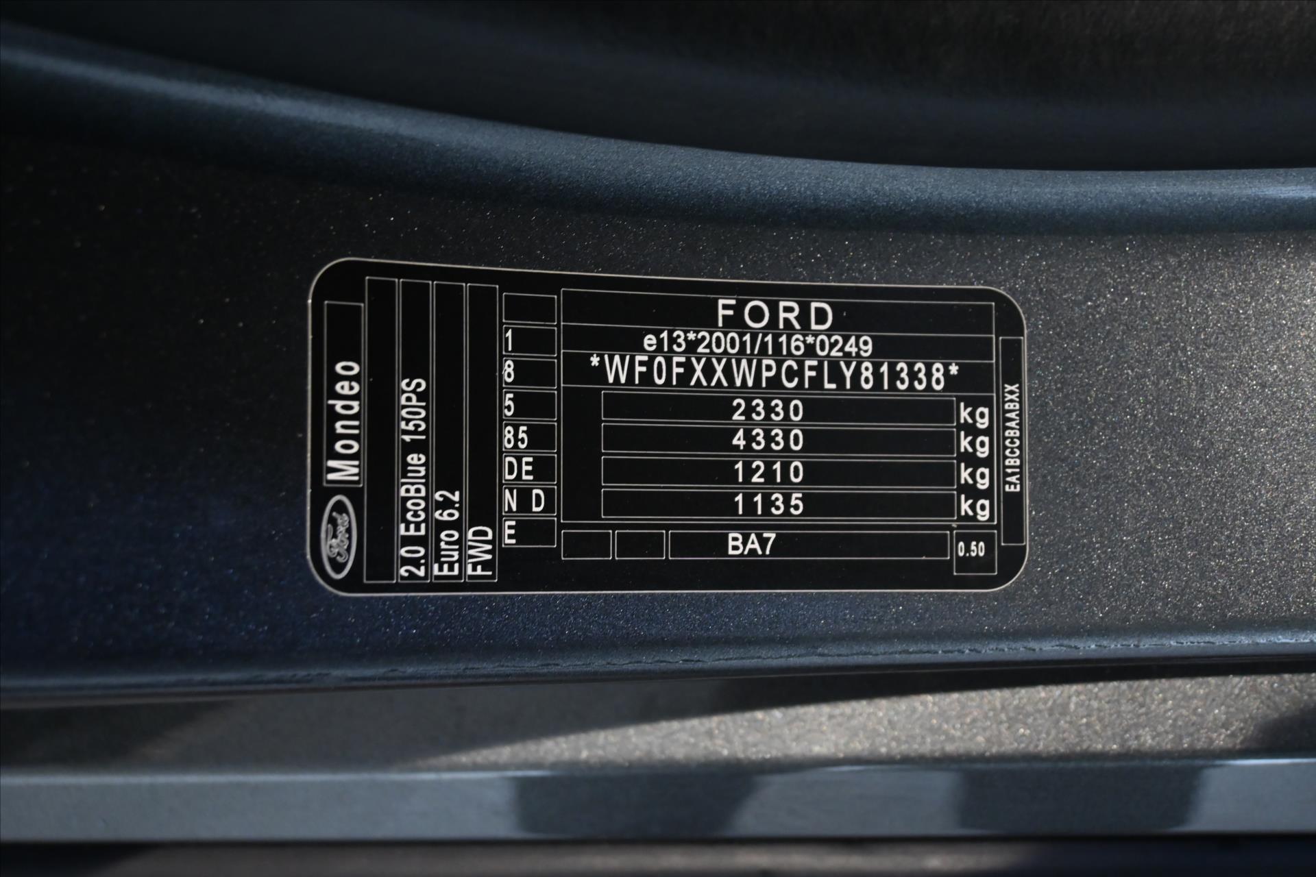 Hlavní fotografie vozu Ford Mondeo 2,0 EcoBlue 110 kW AT8 Titanium Záruka až 5 let (9)