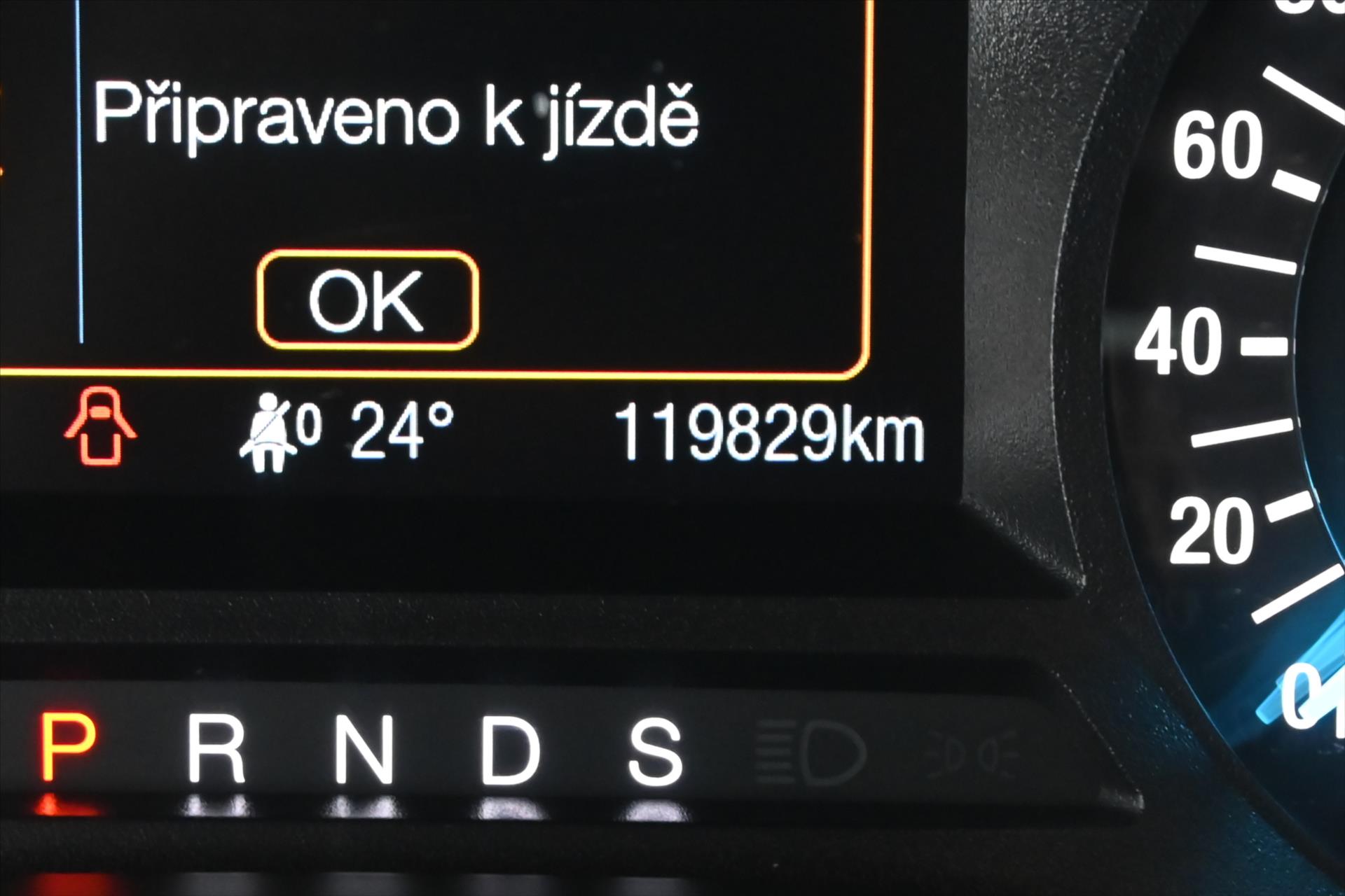 Hlavní fotografie vozu Ford Mondeo 2,0 EcoBlue 110 kW AT8 Trend Záruka až 5 let (14)