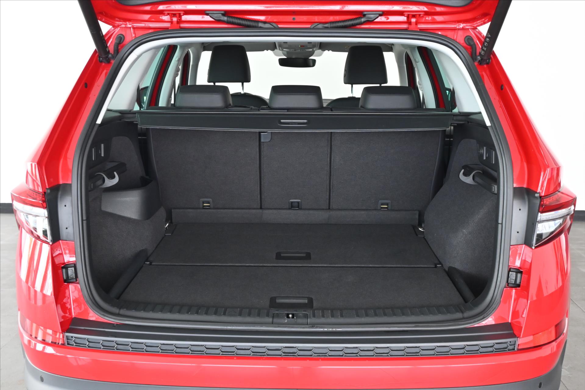 Main photo of the car Skoda Kodiaq 2.0 TDI 147 kW DSG 4x4 Business Warranty up to 5 years (6)