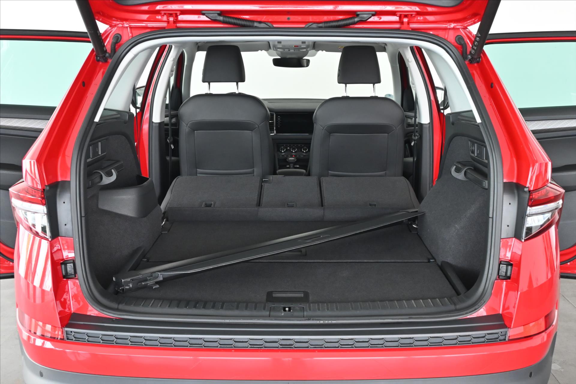 Main photo of the car Skoda Kodiaq 2.0 TDI 147 kW DSG 4x4 Business Warranty up to 5 years (7)