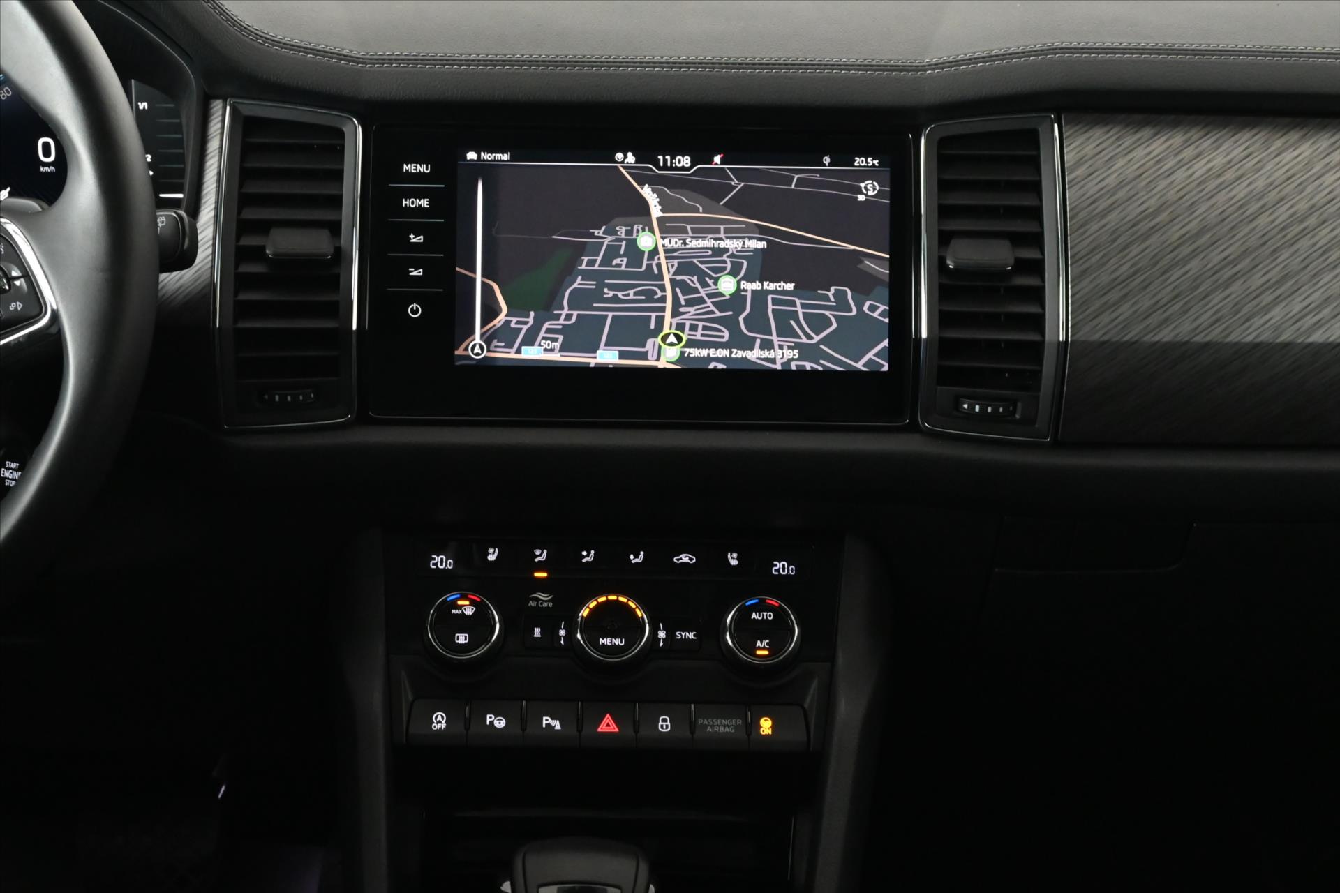 Main photo of the car Skoda Kodiaq 2.0 TDI 147 kW DSG 4x4 Business Warranty up to 5 years (12)