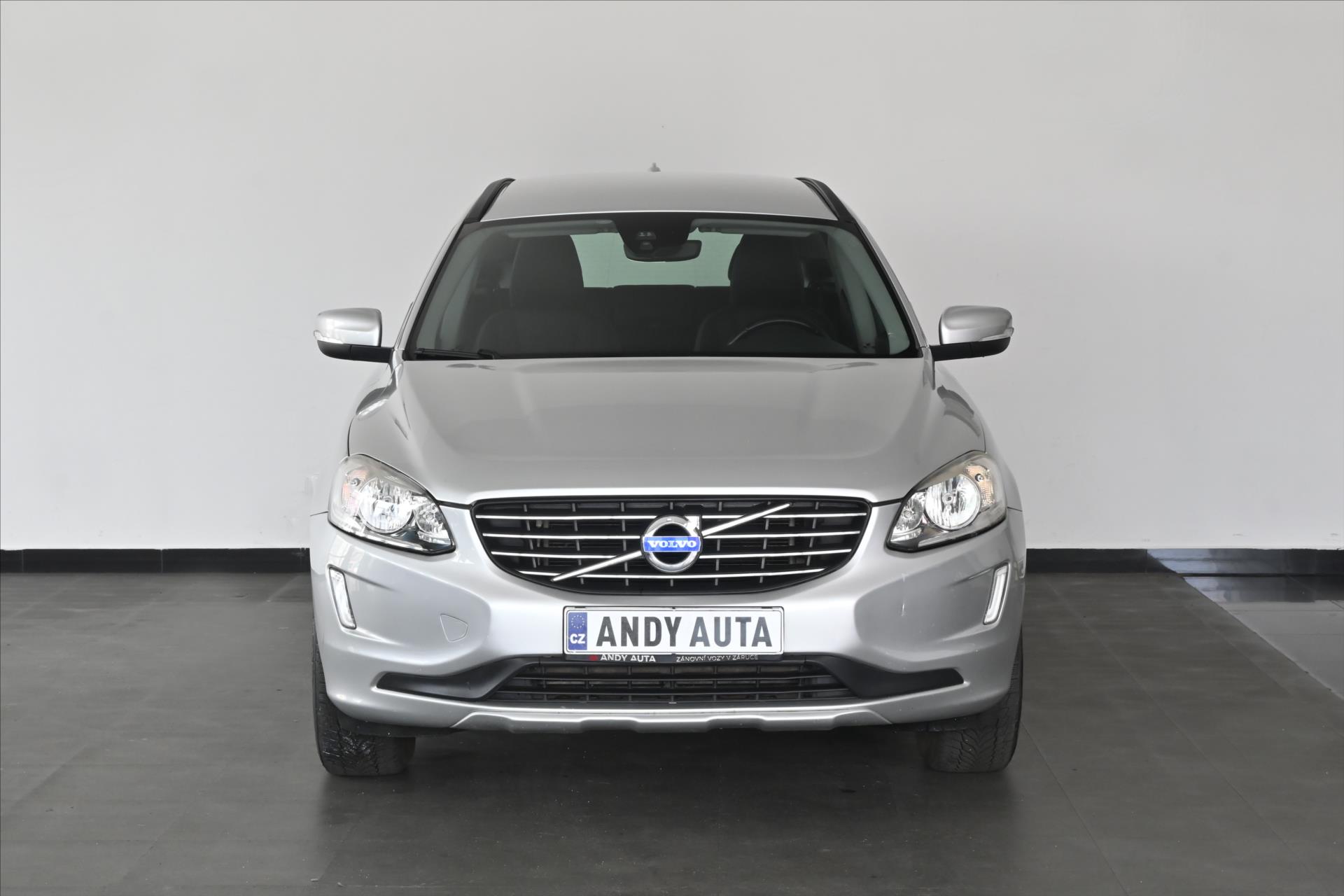 Main photo of the car Volvo XC60 2.4 D5 133 kW AT6 AWD Warranty up to 5 years (3)