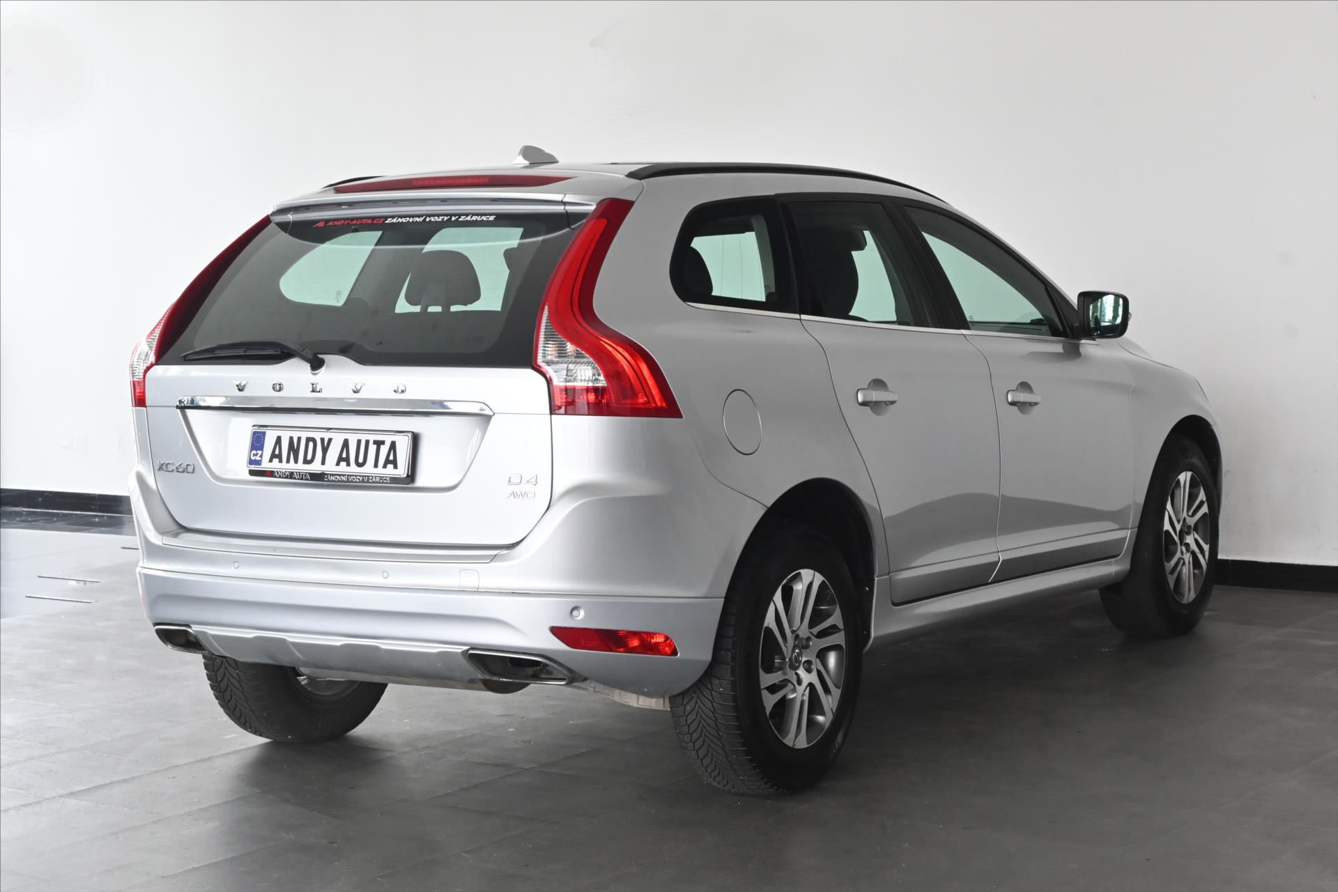 Main photo of the car Volvo XC60 2.4 D5 133 kW AT6 AWD Warranty up to 5 years (4)
