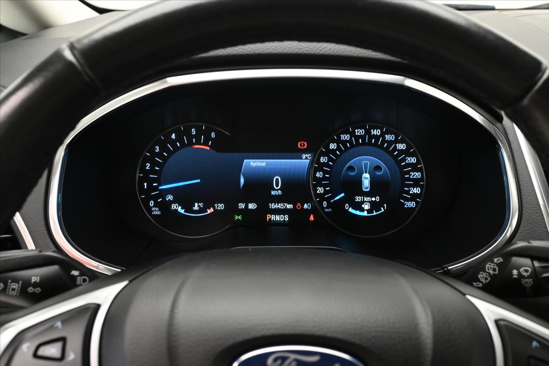 Hlavní fotografie vozu Ford S-MAX 2,0 EcoBlue 140 kW AT8 Titanium Záruka až 5 let (16)