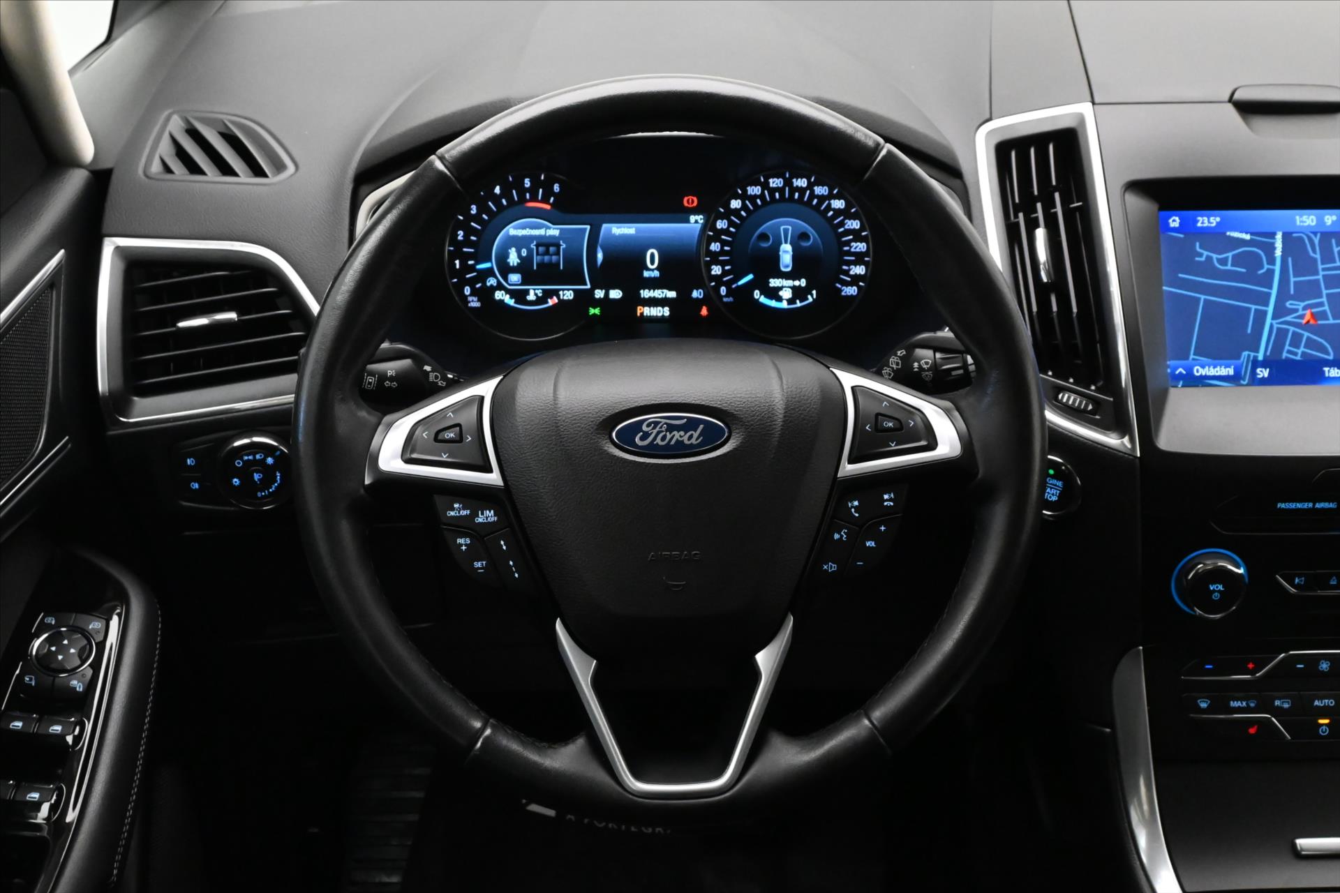 Hlavní fotografie vozu Ford S-MAX 2,0 EcoBlue 140 kW AT8 Titanium Záruka až 5 let (18)