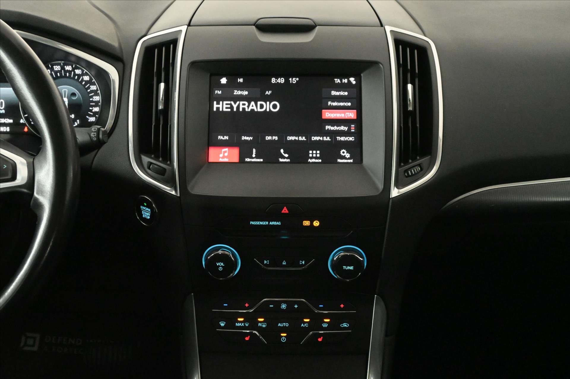 Hlavní fotografie vozu Ford S-MAX 2,0 EcoBlue 110 kW AT8 Titanium Záruka až 5 let (13)