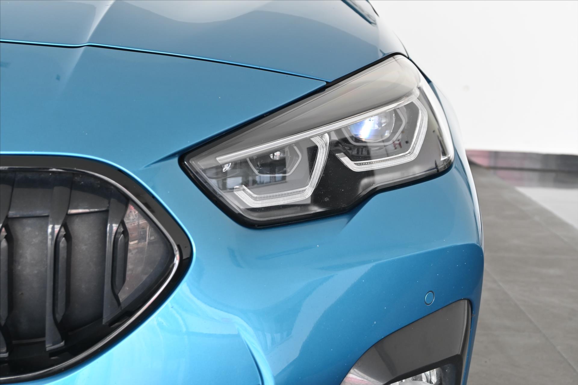 Hlavní fotografie vozu BMW Řada 2 218d 110 kW Gran Coupé M Pacet Záruka až 5 let (30)