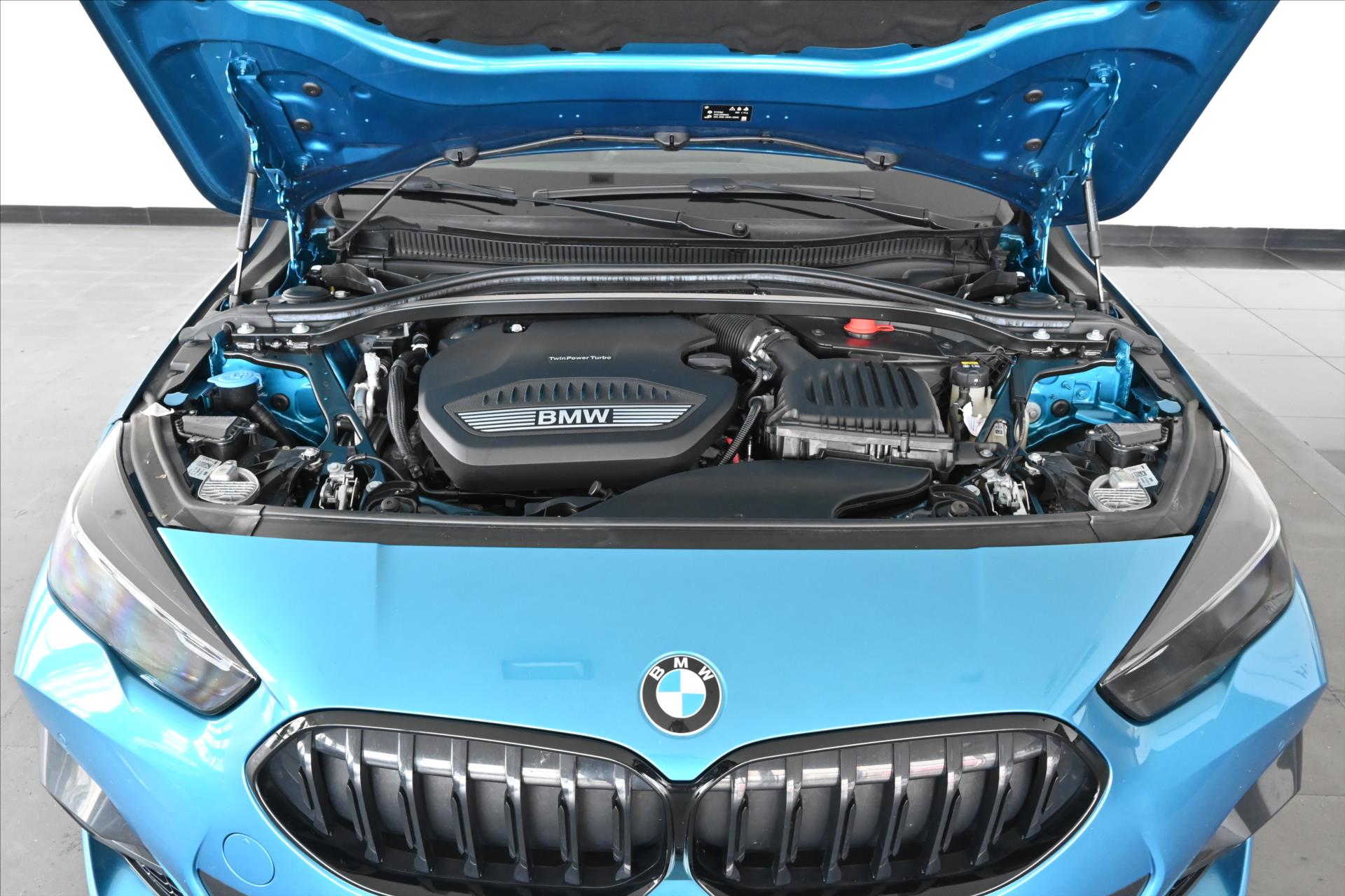 Hlavní fotografie vozu BMW Řada 2 218d 110 kW Gran Coupé M Pacet Záruka až 5 let (6)