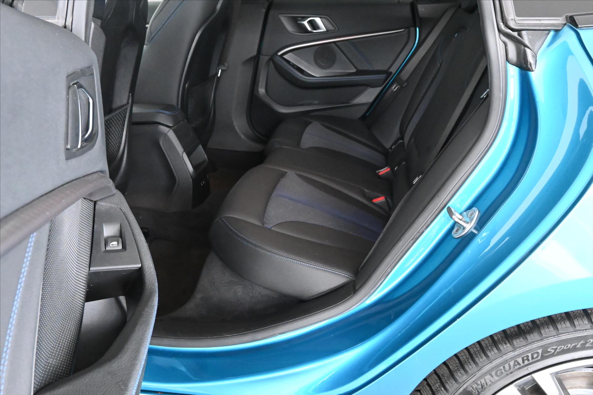 Hlavní fotografie vozu BMW Řada 2 218d 110 kW Gran Coupé M Pacet Záruka až 5 let (10)