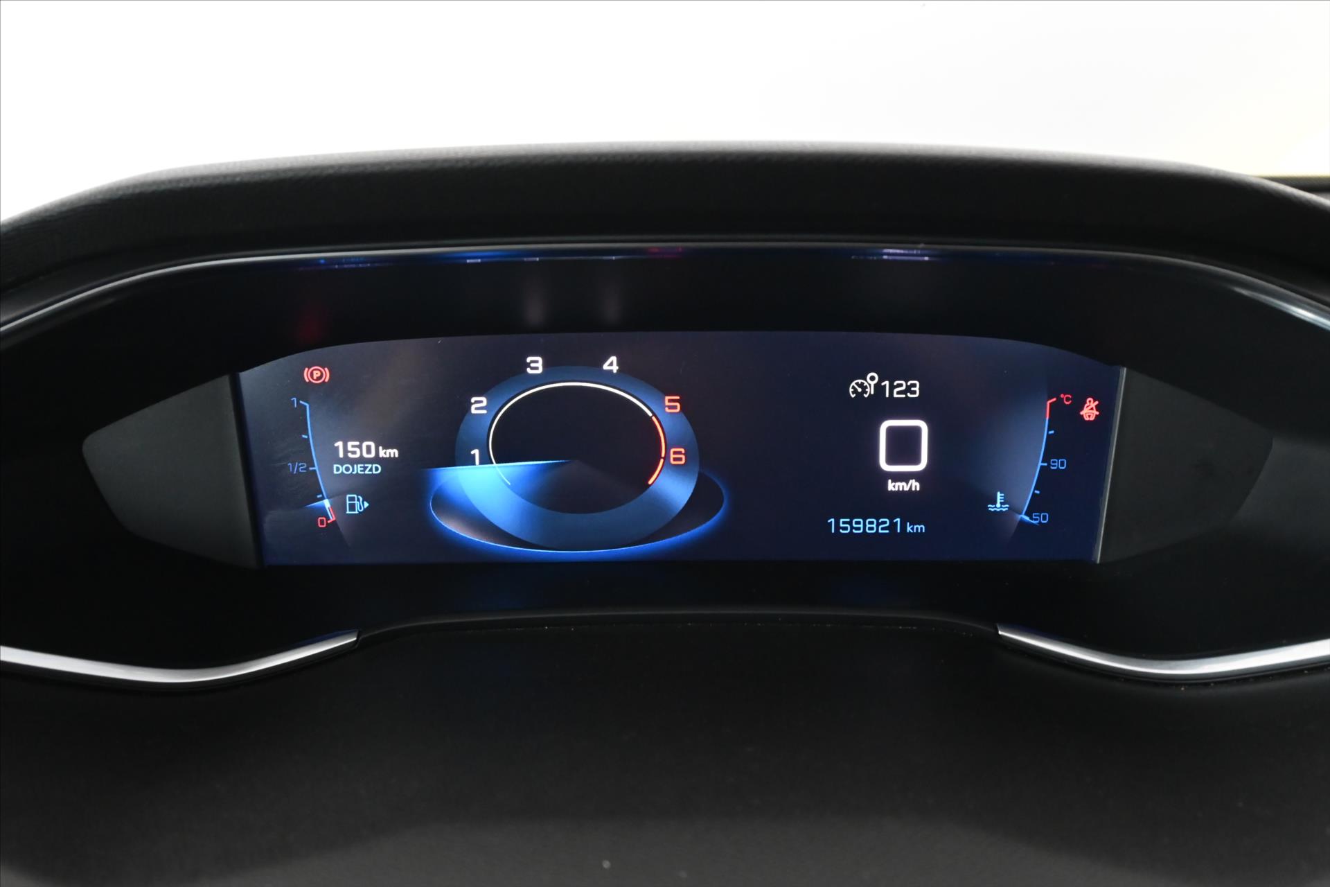 Hlavní fotografie vozu Peugeot 308 1,5 SW BlueHdi 96 kW Active Záruka až 5 let (14)