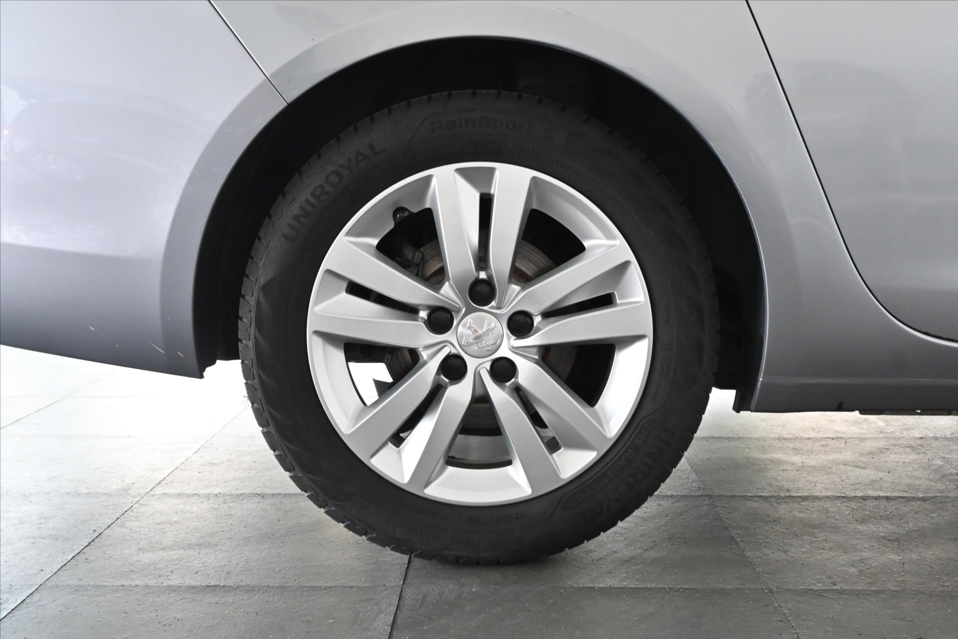 Main photo of the car Peugeot 308 1.5 SW BlueHdi 96 kW Active Warranty up to 5 years (32)