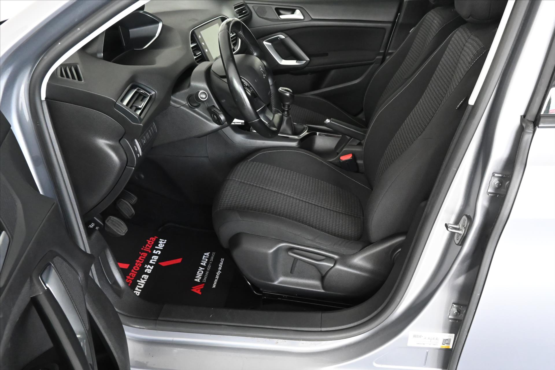 Main photo of the car Peugeot 308 1.5 SW BlueHdi 96 kW Active Warranty up to 5 years (10)