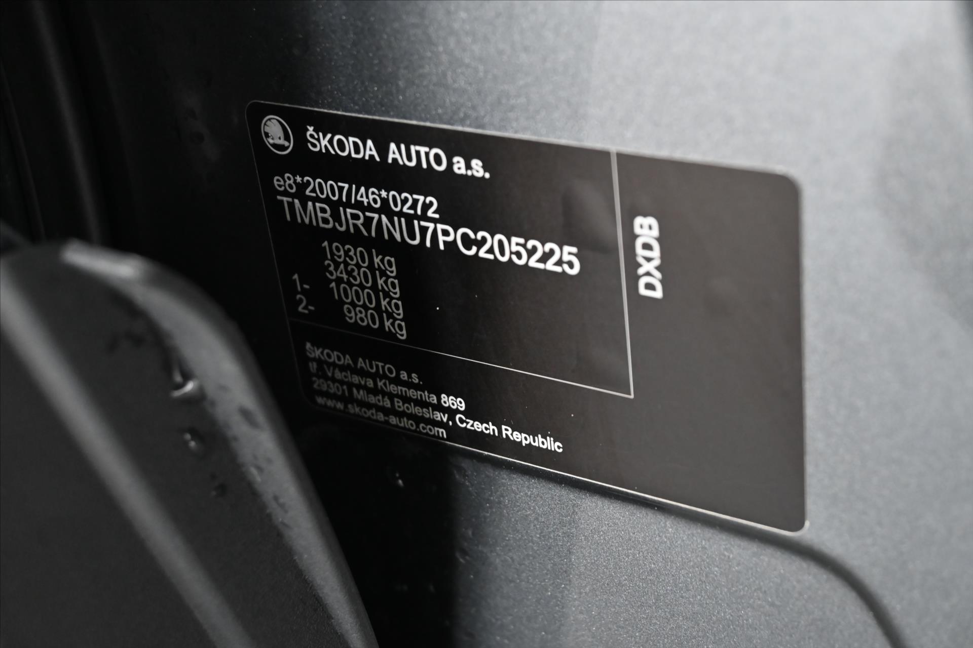 Main photo of the car Skoda Karoq 1.5 TSI 110 kW DSG Ambition Warranty up to 5 years (9)