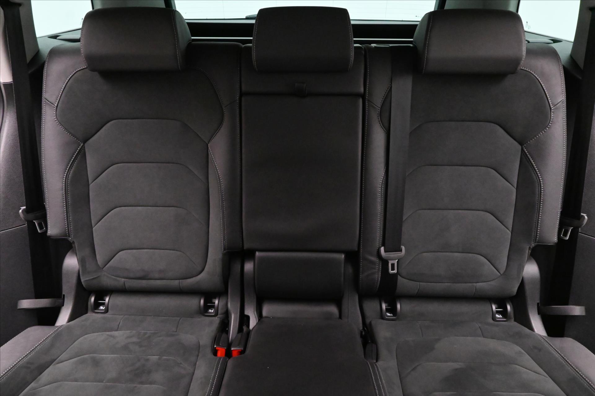 Hlavní fotografie vozu Škoda Kodiaq 2,0 TDi 110kW DSG CLEVER Záruka až 5 let (27)