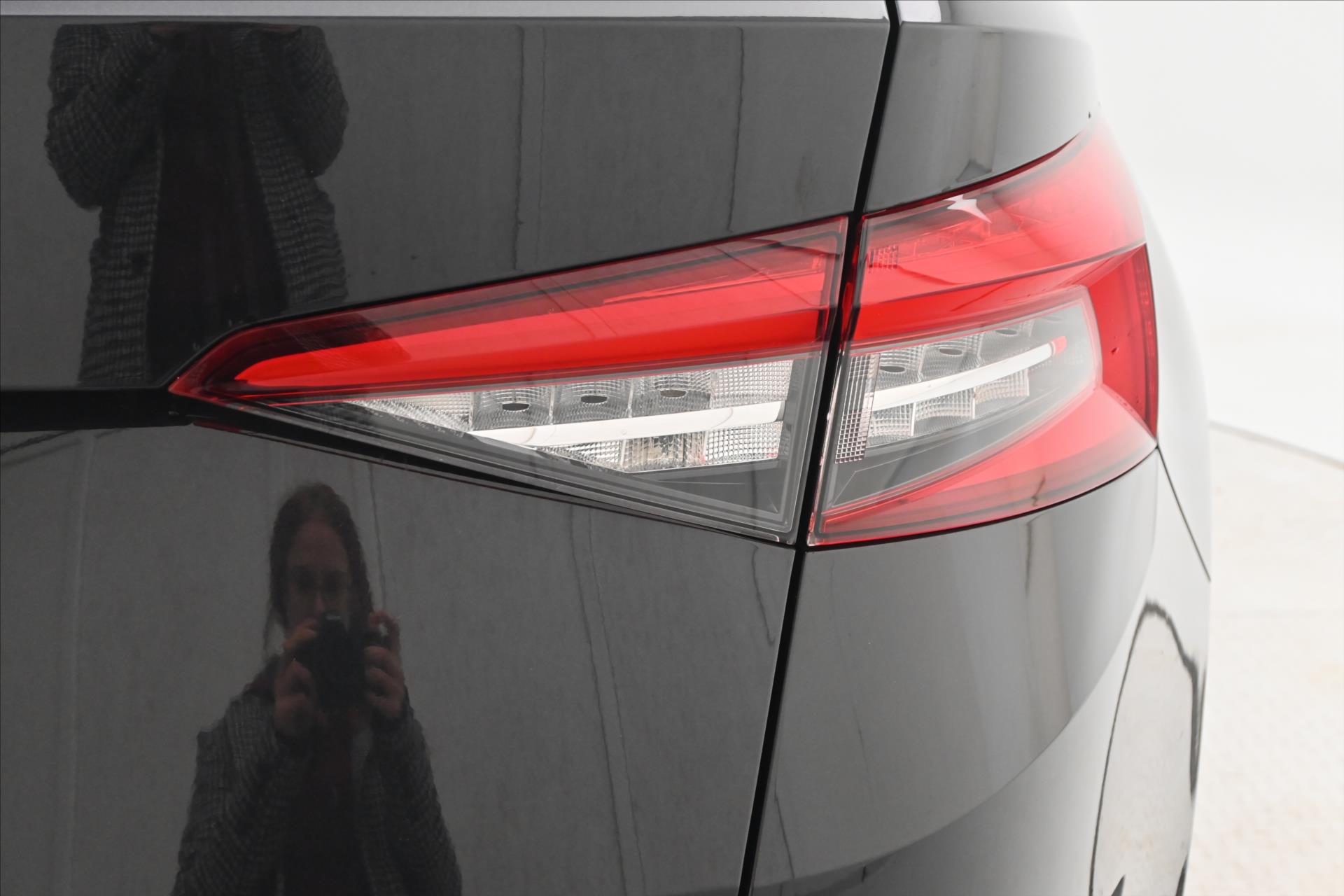 Hlavní fotografie vozu Škoda Kodiaq 2,0 TDi 110kW DSG CLEVER Záruka až 5 let (31)