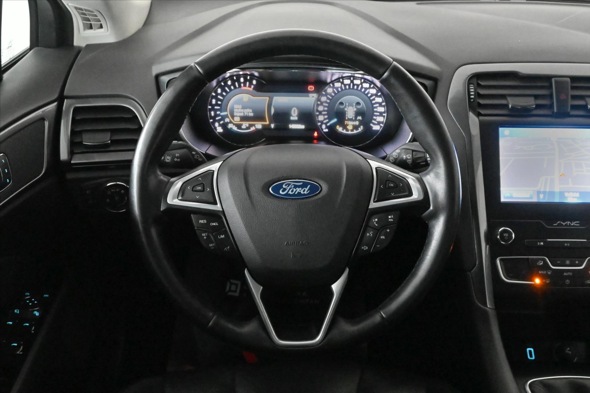 Hlavní fotografie vozu Ford Mondeo 2,0 EcoBlue 110 kW Titanium Záruka až 5 let (17)