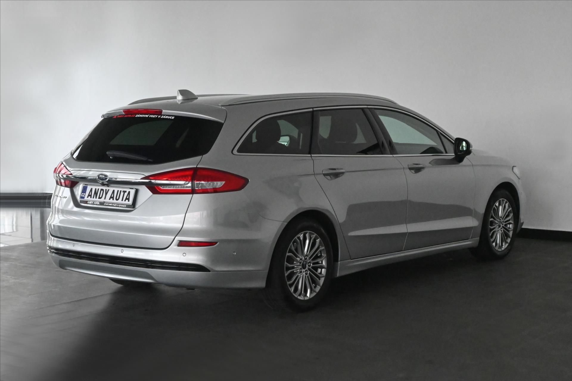 Hlavní fotografie vozu Ford Mondeo 2,0 EcoBlue 110 kW Titanium Záruka až 5 let (4)