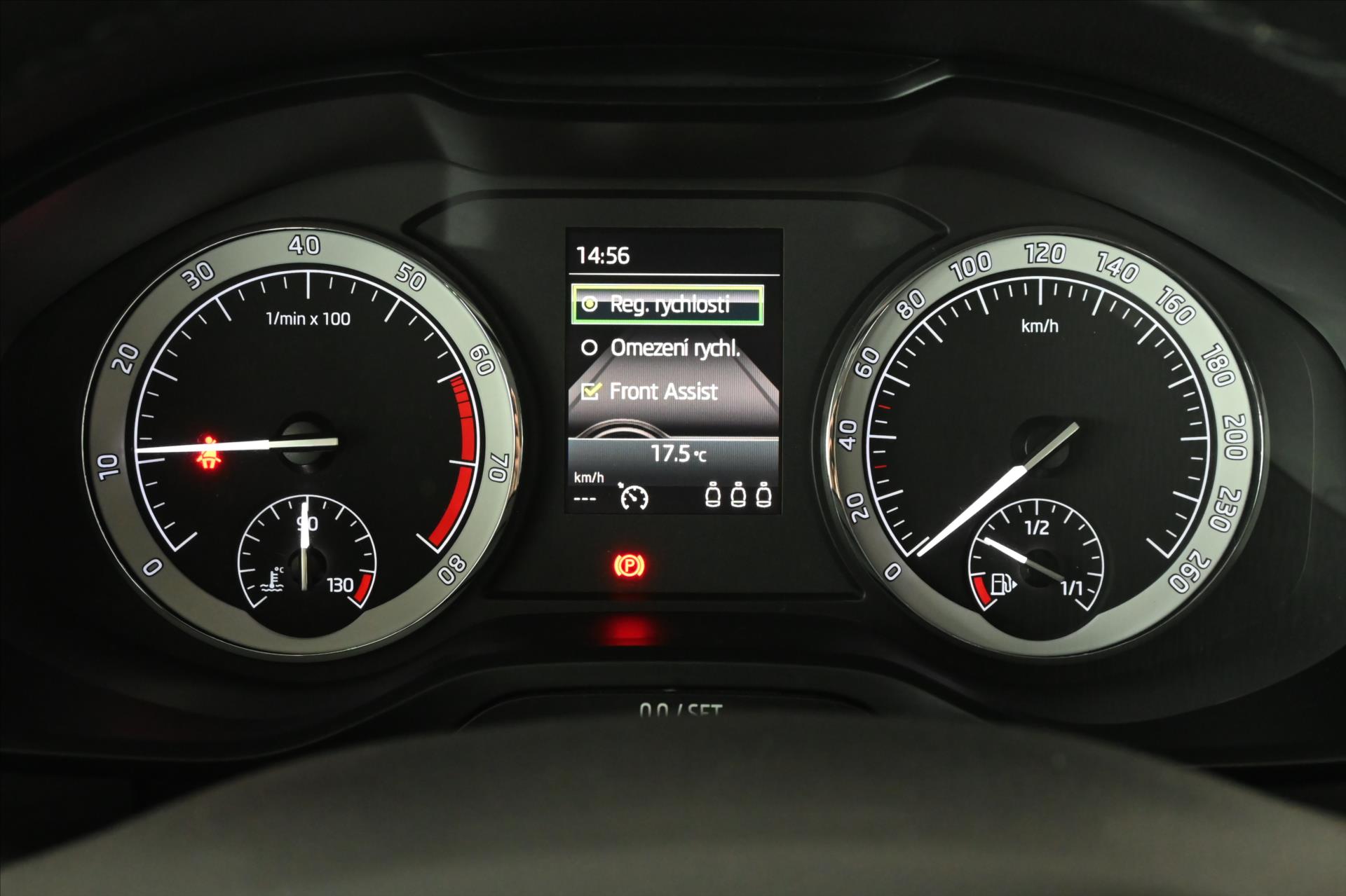 Hlavní fotografie vozu Škoda Kodiaq 1,5 TSI 110kW 7MÍST AMBITION Záruka až 5 let (14)