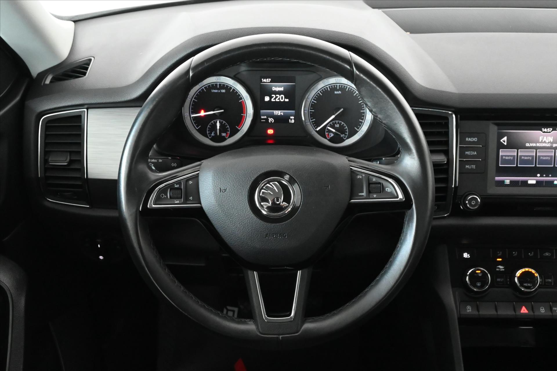 Hlavní fotografie vozu Škoda Kodiaq 1,5 TSI 110kW 7MÍST AMBITION Záruka až 5 let (17)