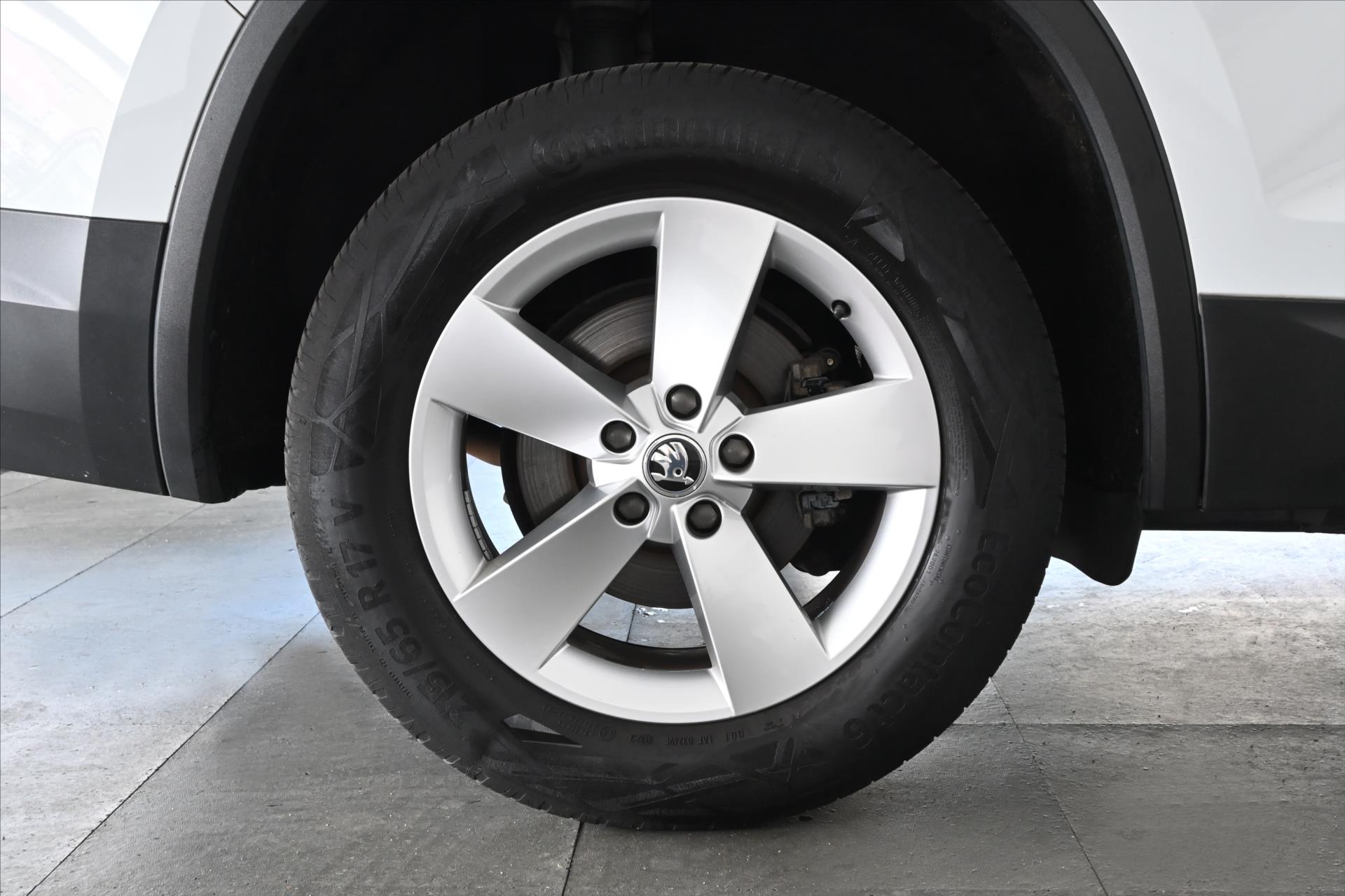 Hlavní fotografie vozu Škoda Kodiaq 1,5 TSI 110kW 7MÍST AMBITION Záruka až 5 let (32)