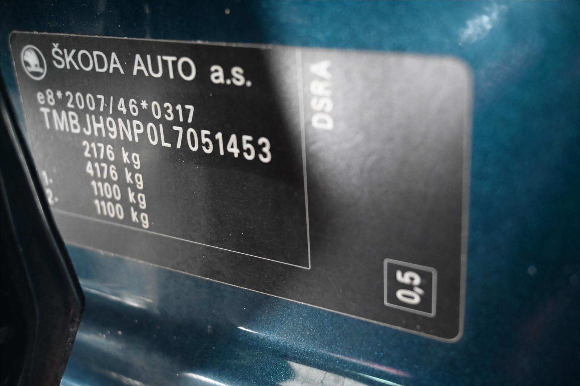 Hlavní fotografie vozu Škoda Superb 2,0 TDI 110 kW Style Záruka až 5 let (16)