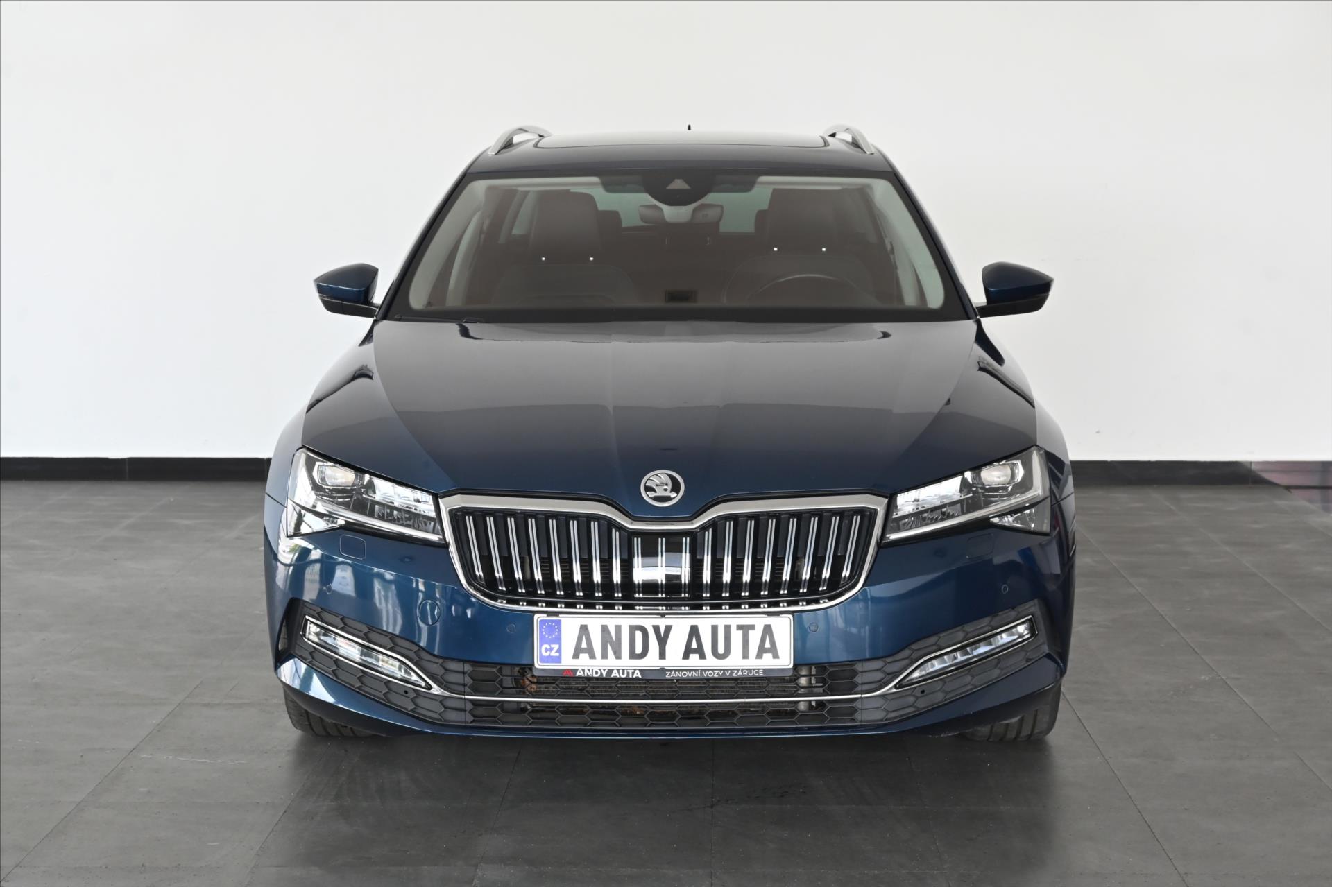 Hlavní fotografie vozu Škoda Superb 2,0 TDI 110 kW Style Záruka až 5 let (3)