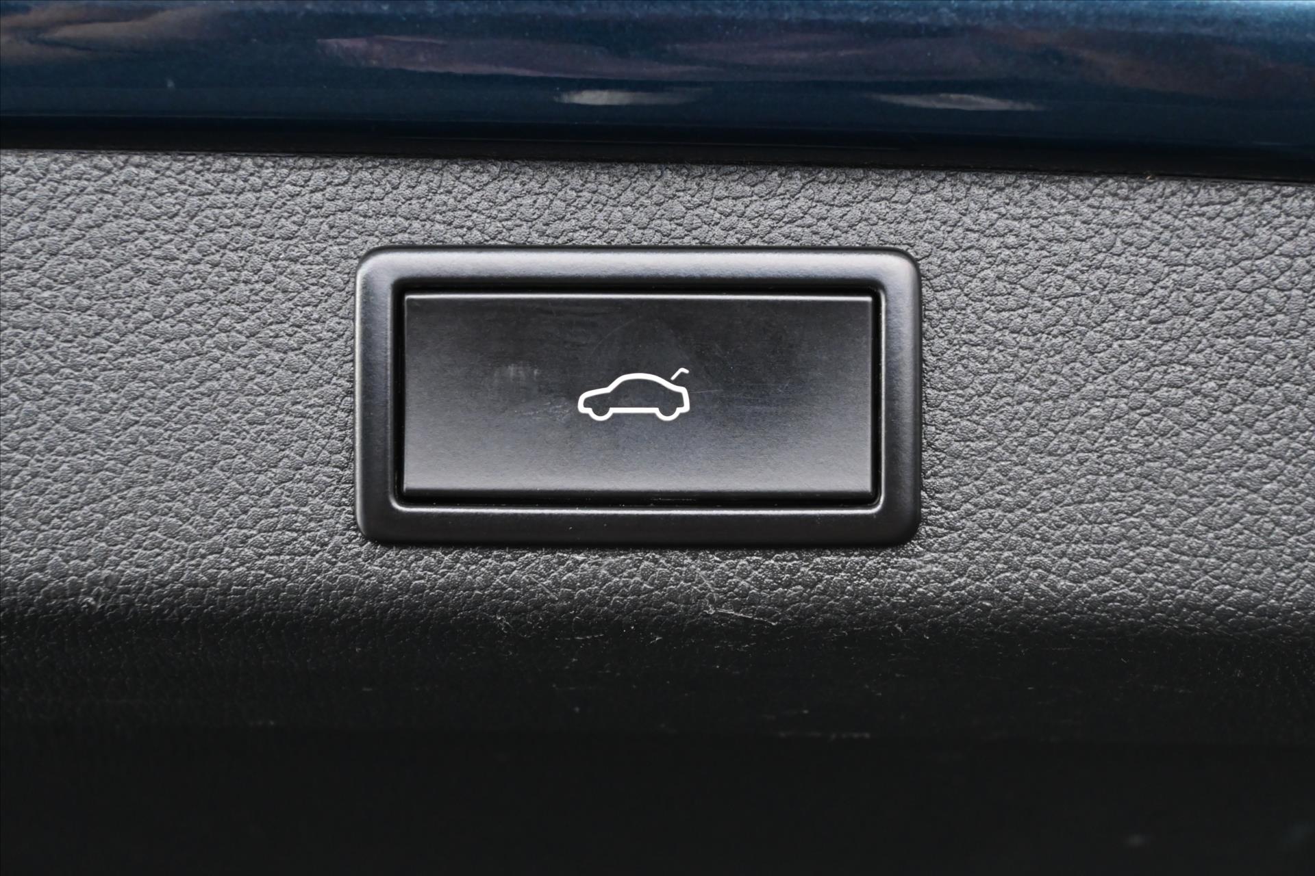 Hlavní fotografie vozu Škoda Superb 2,0 TDI 110 kW Style Záruka až 5 let (31)