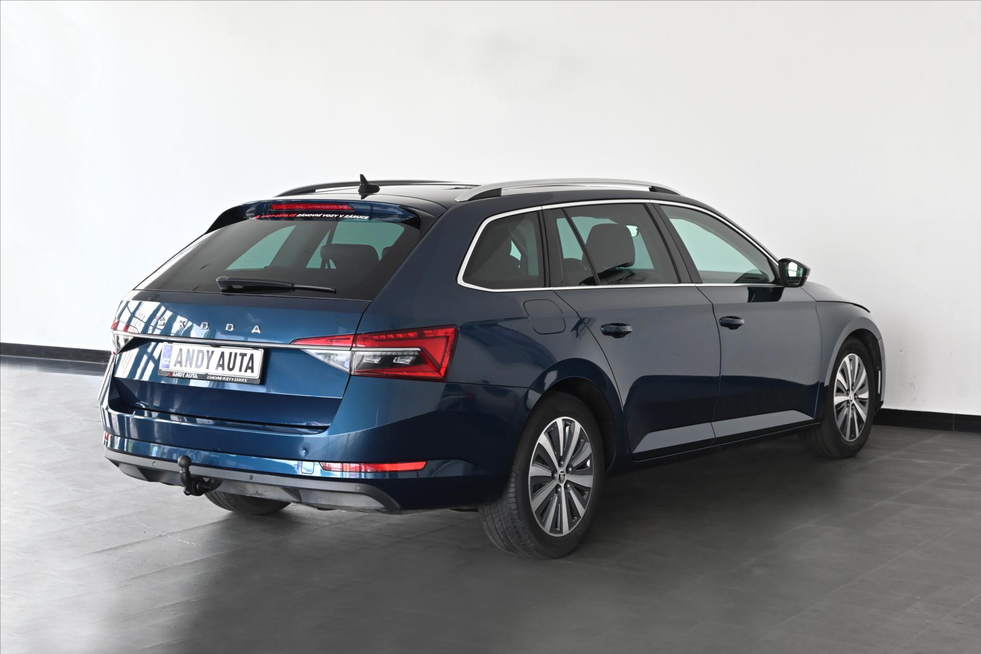 Hlavní fotografie vozu Škoda Superb 2,0 TDi 110kW Style Záruka až 5 let (3)