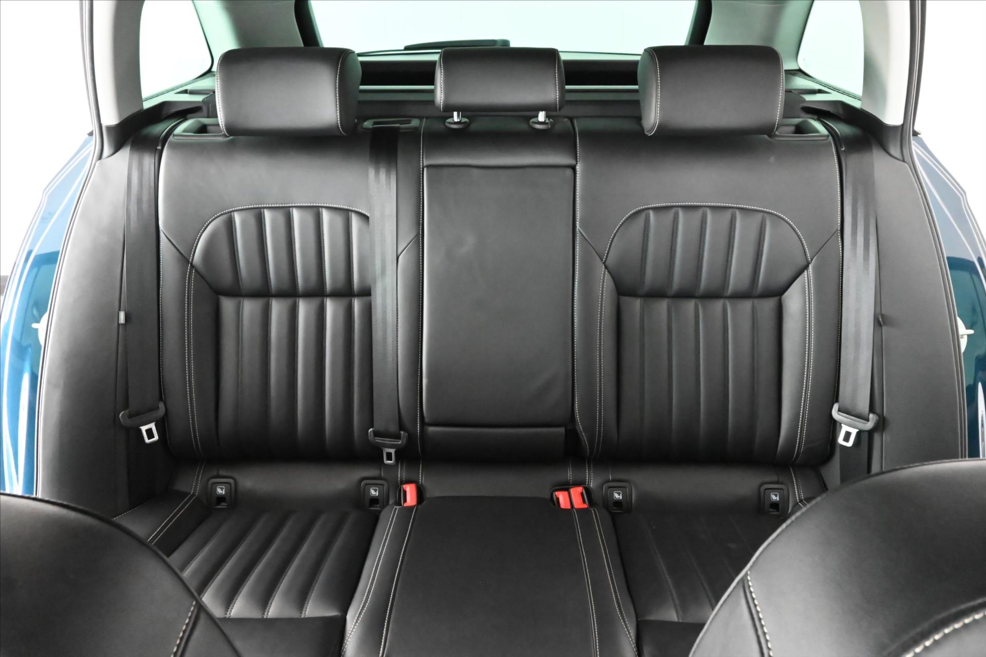 Hlavní fotografie vozu Škoda Superb 2,0 TDi 110kW Style Záruka až 5 let (31)