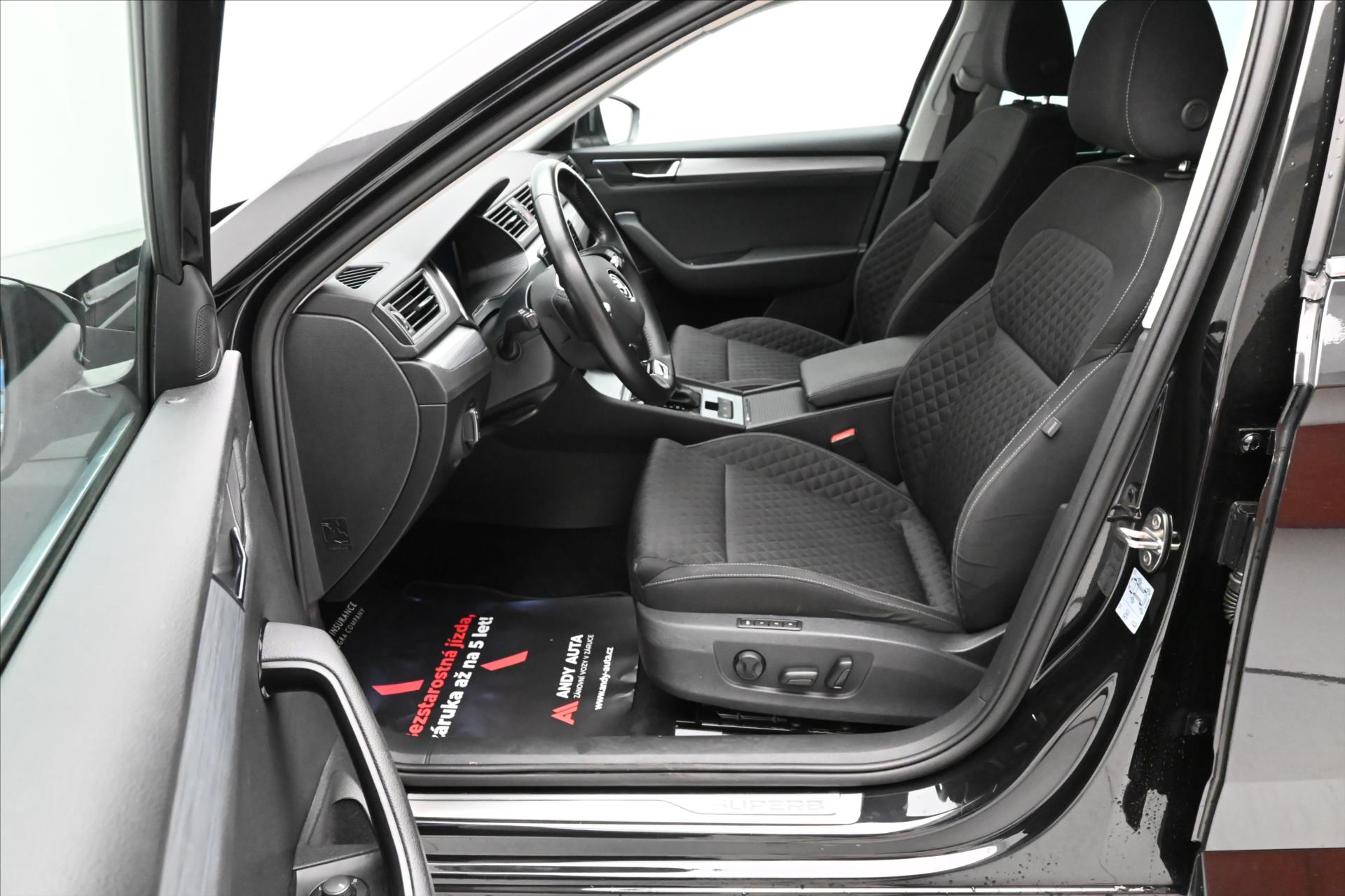 Main photo of the car Skoda Superb 2.0 TDI 110 kW DSG Clever Warranty up to 5 years (13)