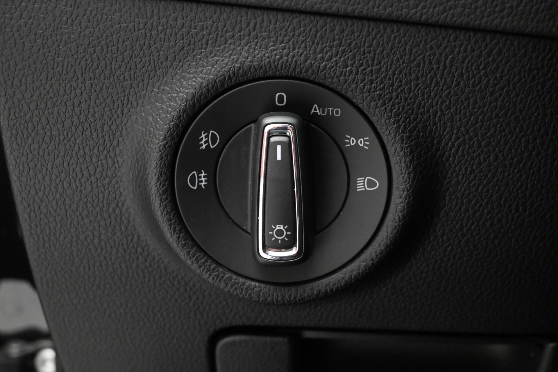 Main photo of the car Skoda Superb 2.0 TDI 110 kW DSG Clever Warranty up to 5 years (25)