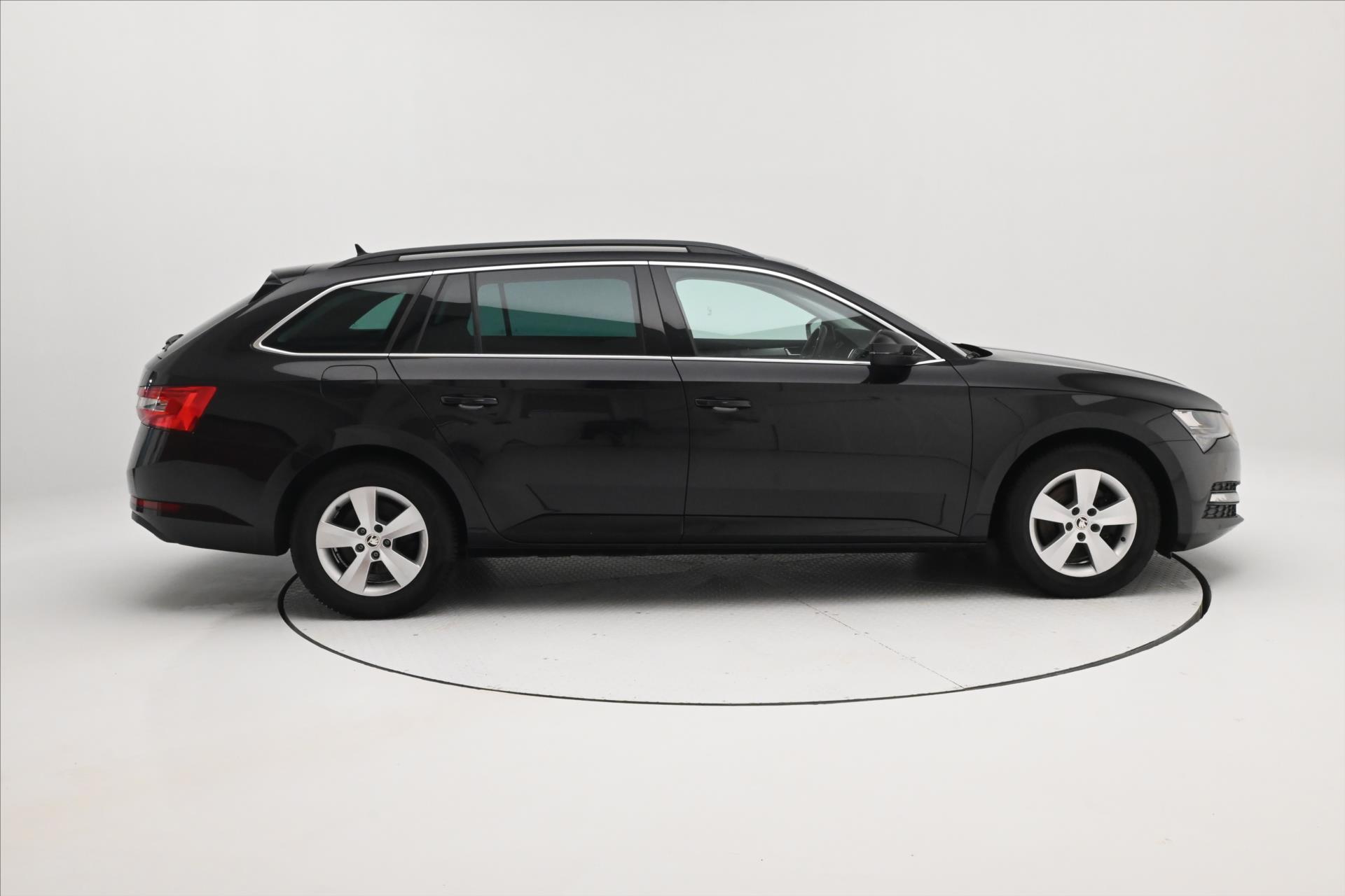 Main photo of the car Skoda Superb 2.0 TDI 110 kW DSG Clever Warranty up to 5 years (4)