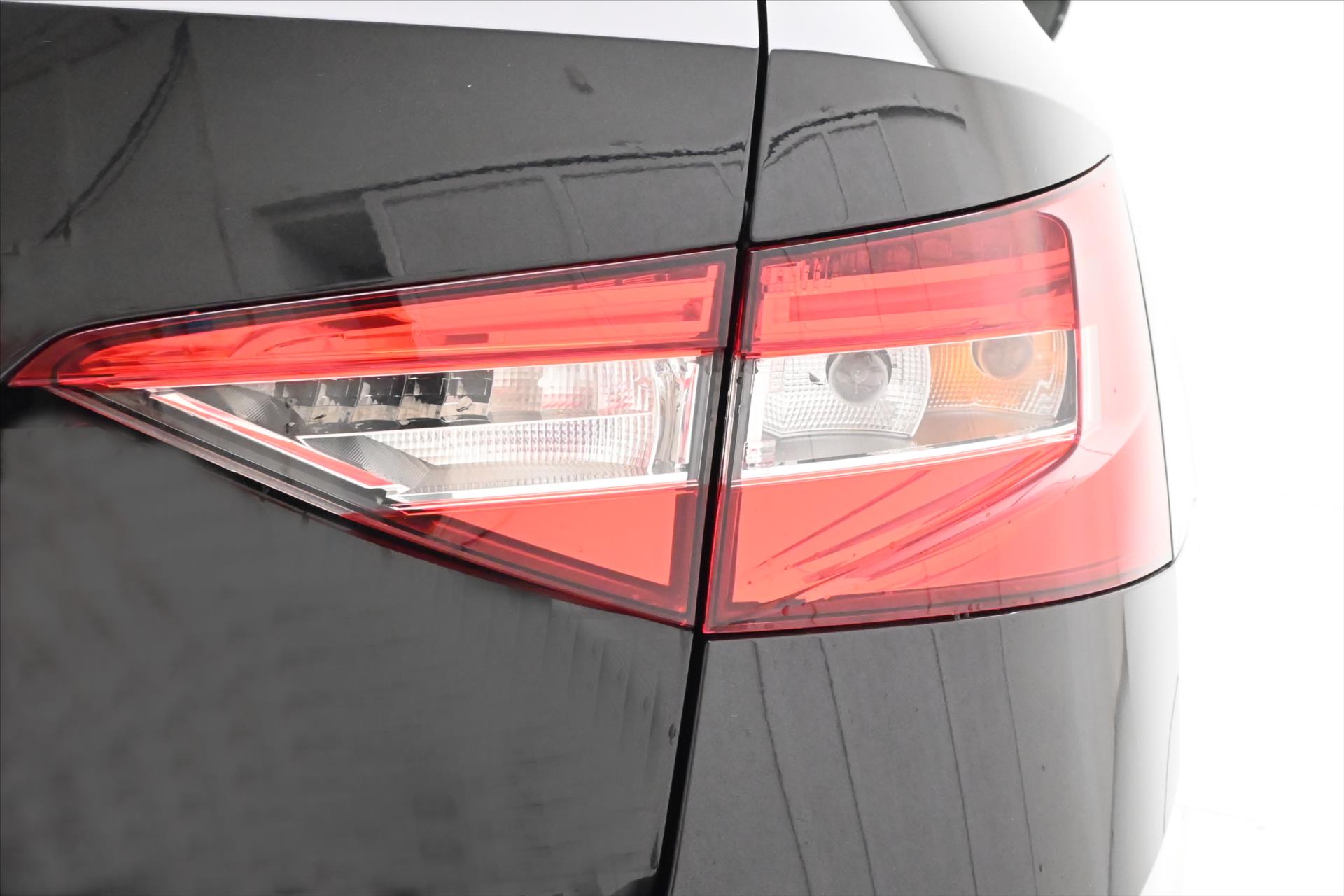 Main photo of the car Skoda Superb 2.0 TDi 110kW DSG CLEVER Warranty up to 5 years (27)