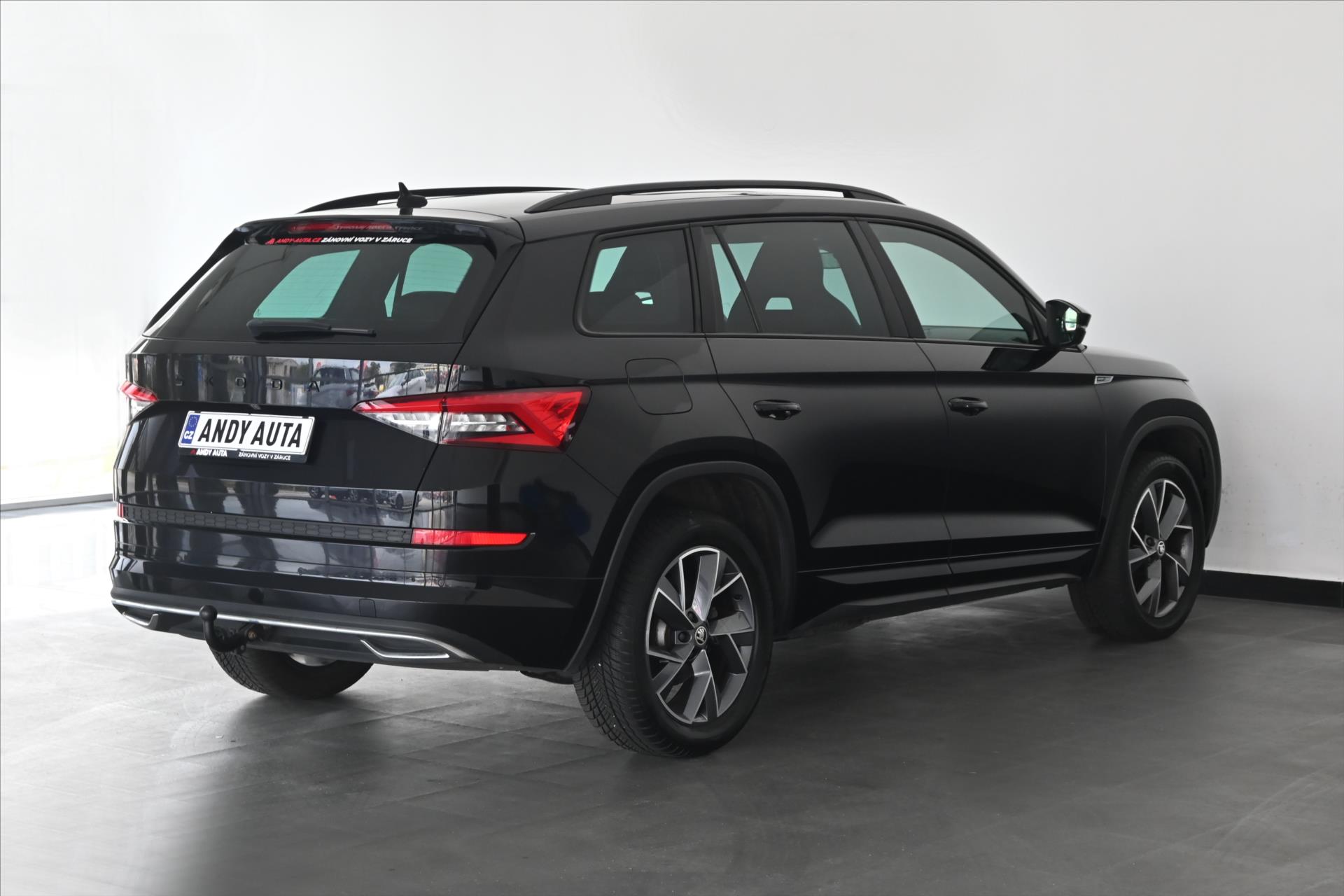 Hlavní fotografie vozu Škoda Kodiaq 1,5 TSI 110 kW DSG Sportline Záruka až 5 let (4)
