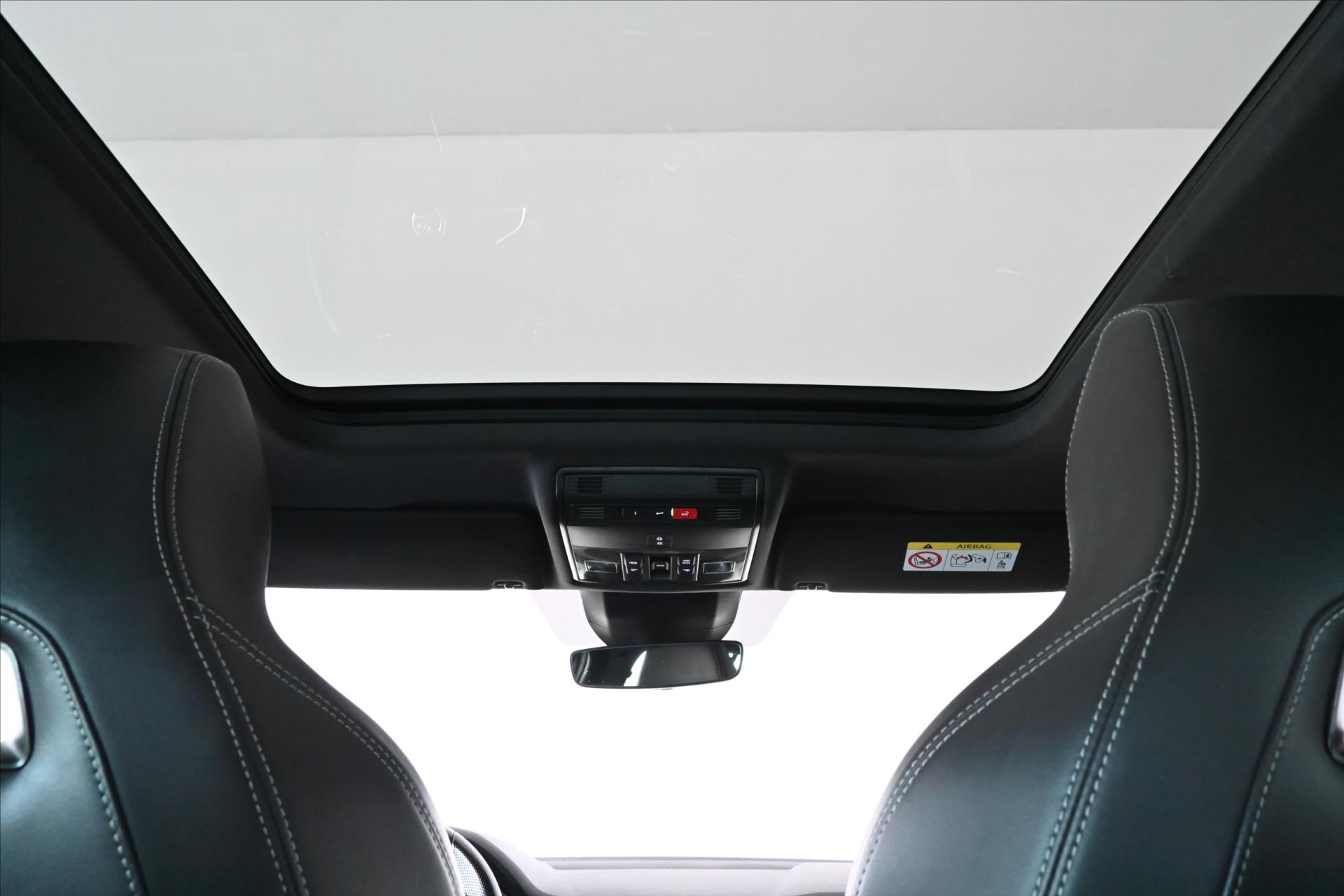 Hlavní fotografie vozu Škoda Kodiaq 1,5 TSI 110 kW DSG Sportline Záruka až 5 let (36)