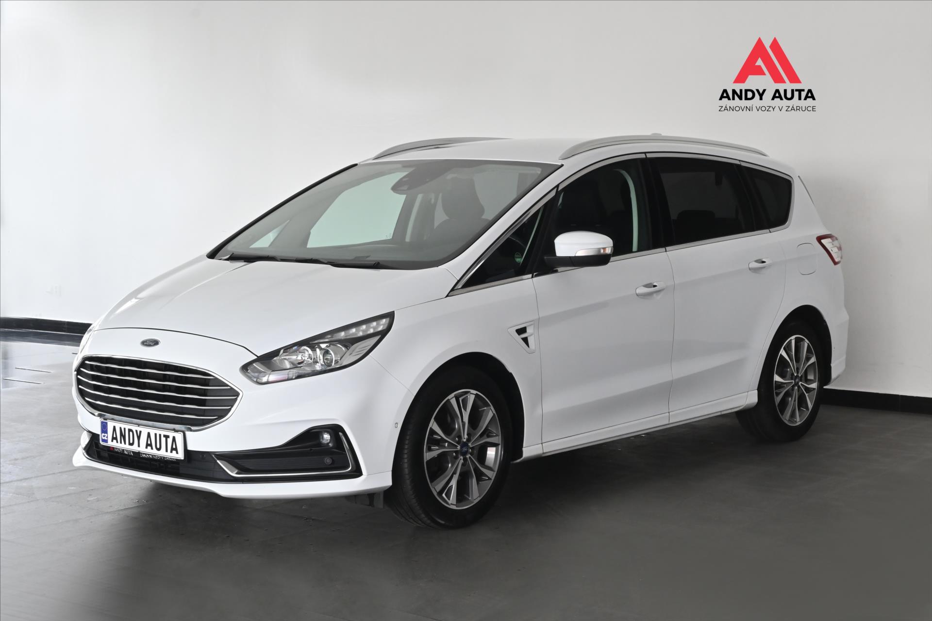 Ford S-MAX 2,0 EcoBlue 140kW AT8 TITANIUM Záruka až 5 let