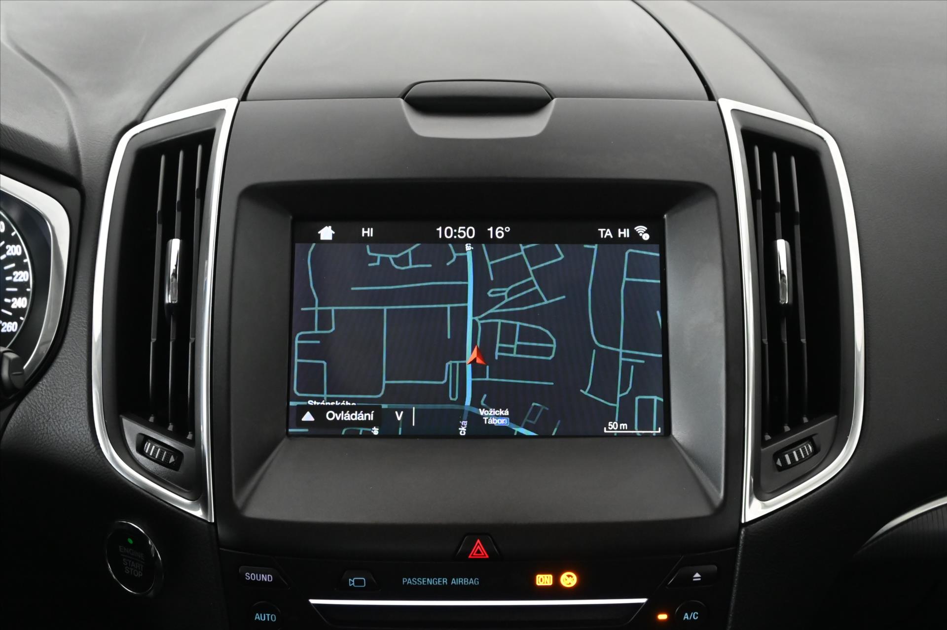 Hlavní fotografie vozu Ford Galaxy 2,0 EcoBlue 177 kW Titanium AT8 Záruka až 5 let (20)