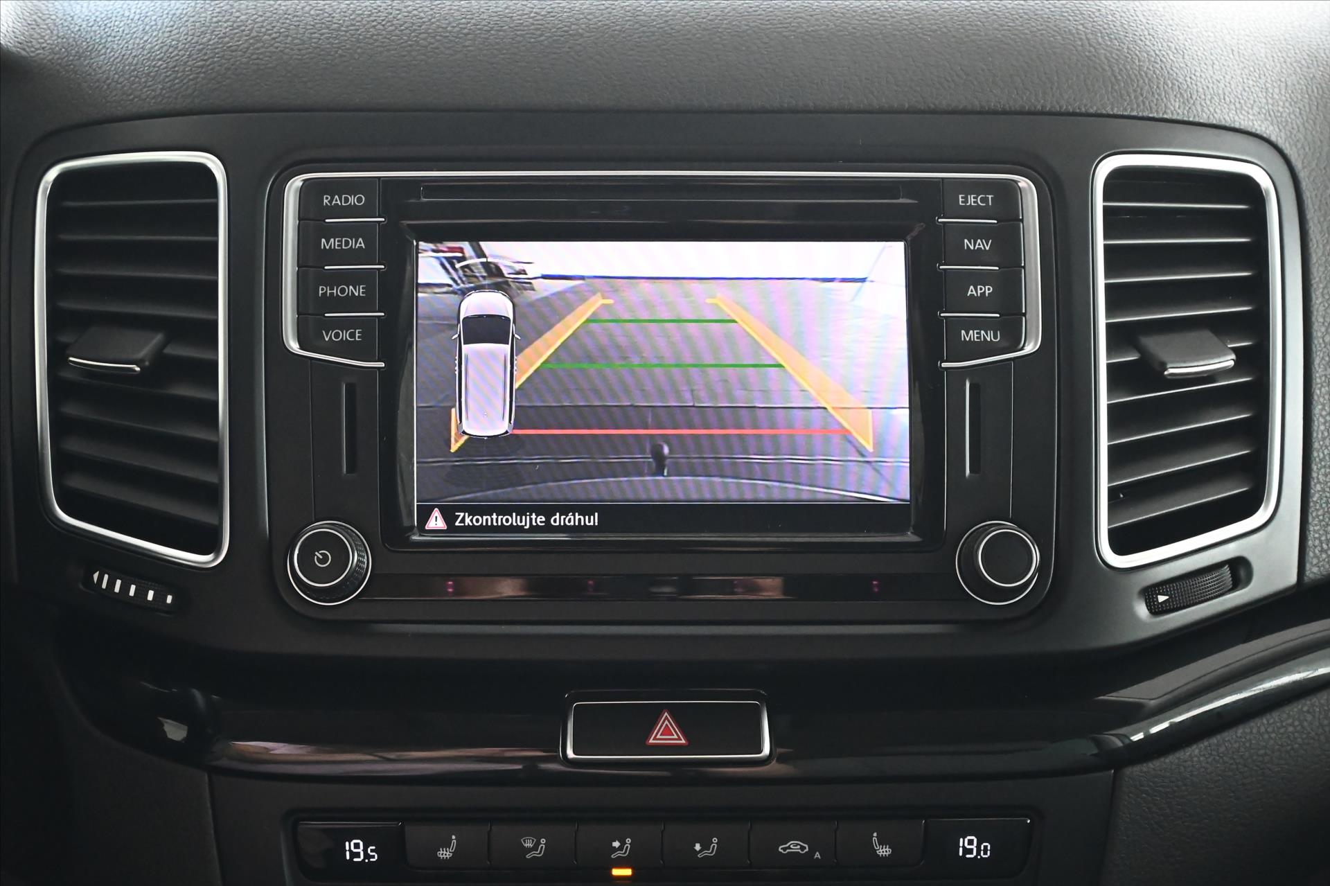 Hlavní fotografie vozu Seat Alhambra 2,0 TDI 110 kW DSG Style 7míst Záruka až 5 let (24)