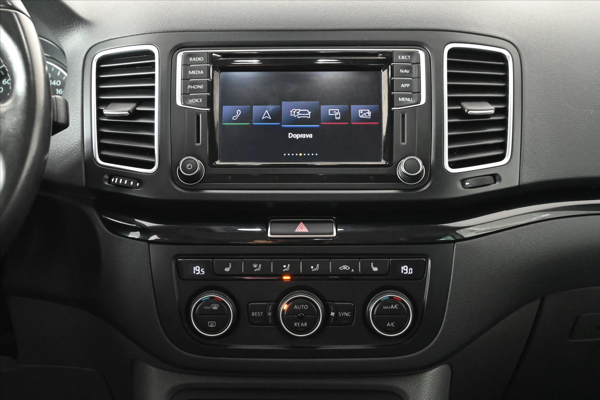 Hlavní fotografie vozu Seat Alhambra 2,0 TDi 110kW DSG Style 7míst Záruka až 5 let (13)