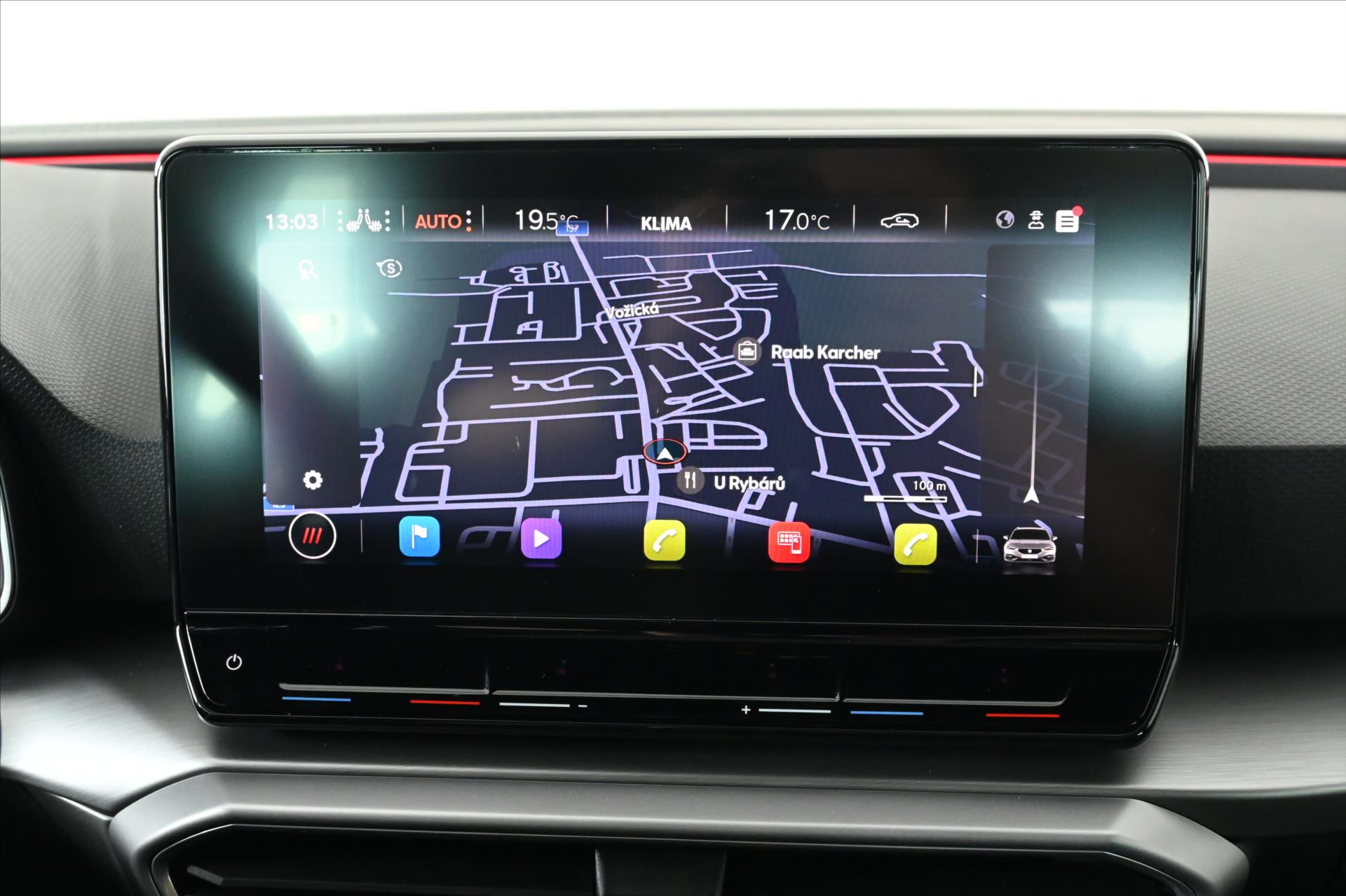 Hlavní fotografie vozu Seat Leon 2,0 FR TDI 110 kW DSG Panorama Záruka až 5 let (20)