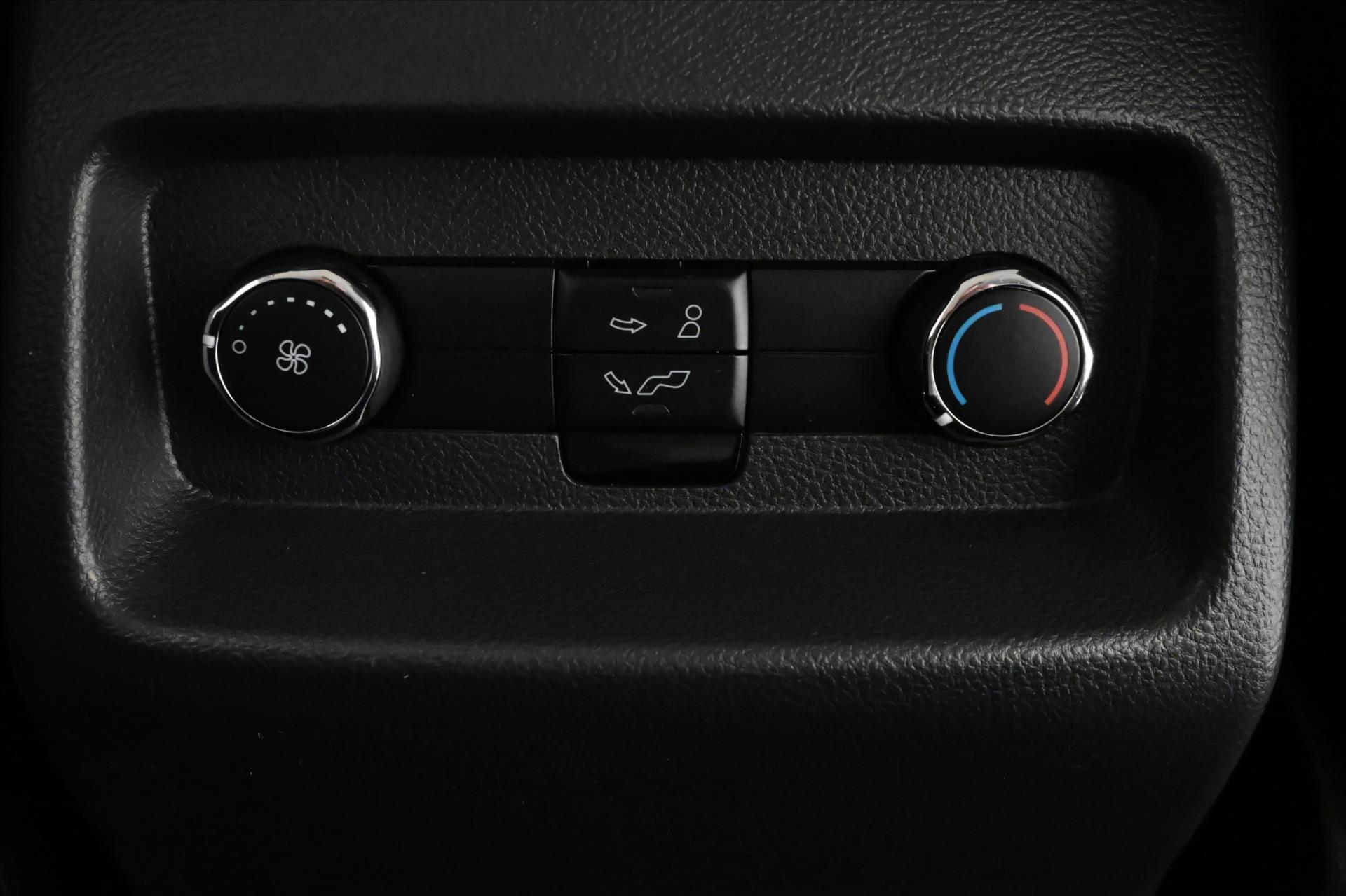 Main photo of the car Ford Mondeo 2.0 EcoBlue 110 kW Titanium AT8 Warranty up to 5 years (22)