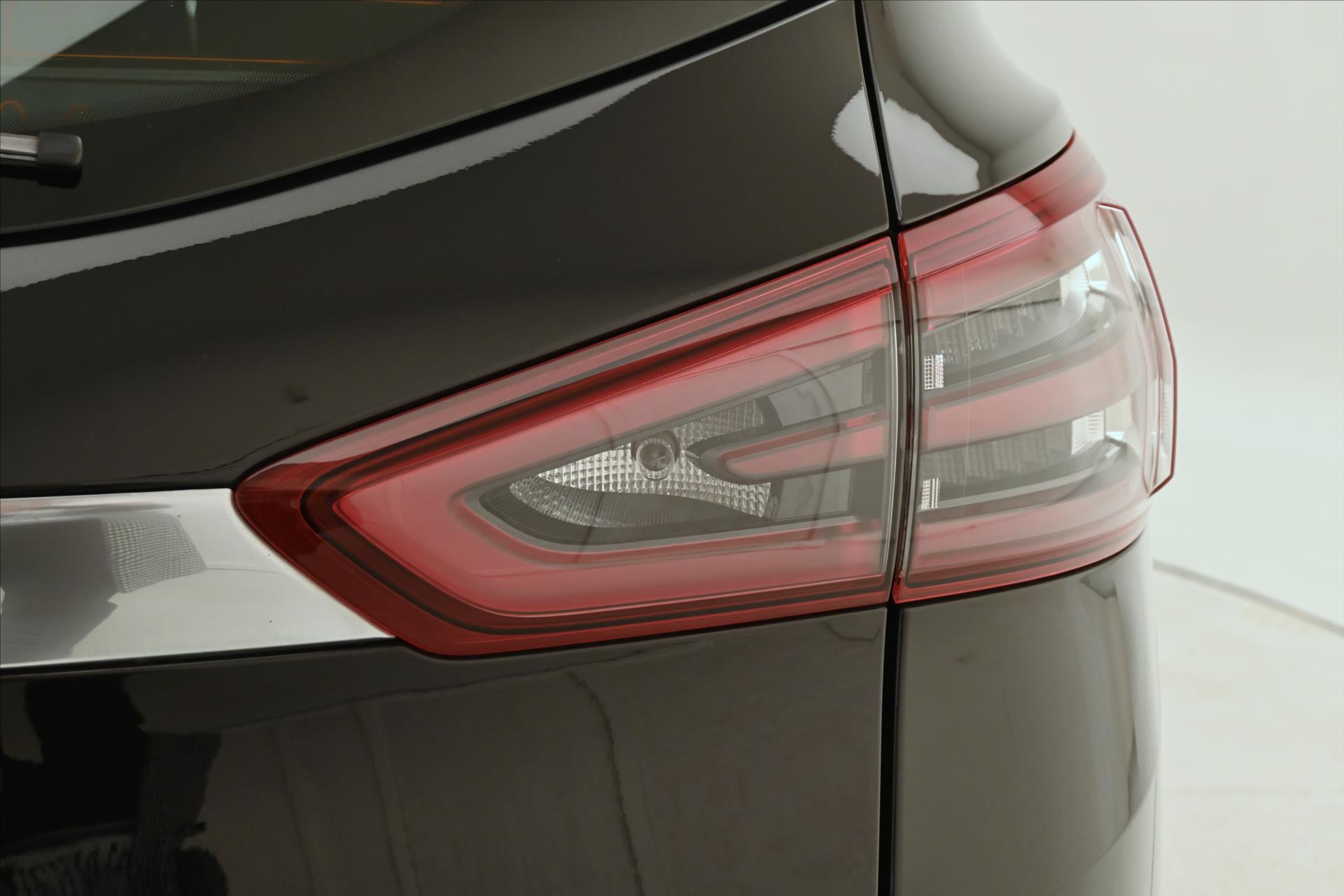 Main photo of the car Ford Mondeo 2.0 EcoBlue 110 kW Titanium AT8 Warranty up to 5 years (31)