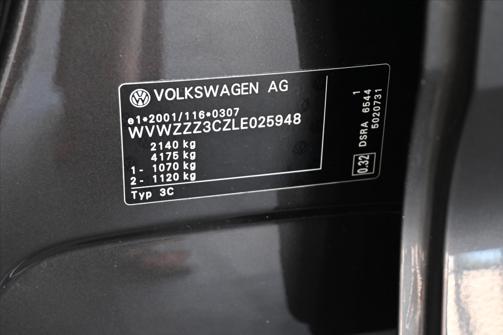 Hlavní fotografie vozu Volkswagen Passat 2,0 TDI 110 kW Elegance LED Záruka až 5 let (16)