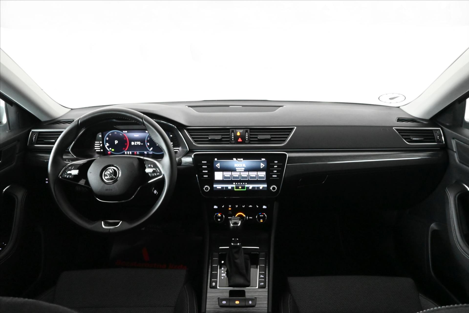 Hlavní fotografie vozu Škoda Superb 2,0 TDi 110kW DSG Style Záruka až 5 let (11)