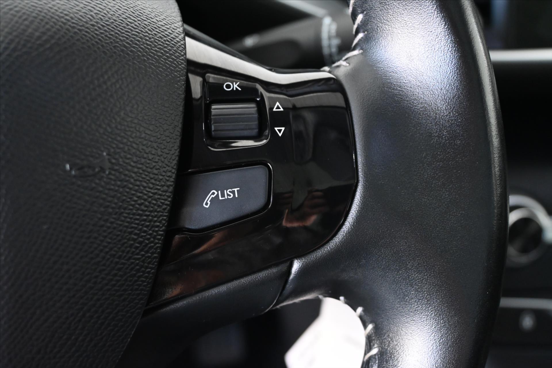 Main photo of the car Peugeot 308 1.5 BlueHDi 96 kW Allure Warranty up to 5 years (19)